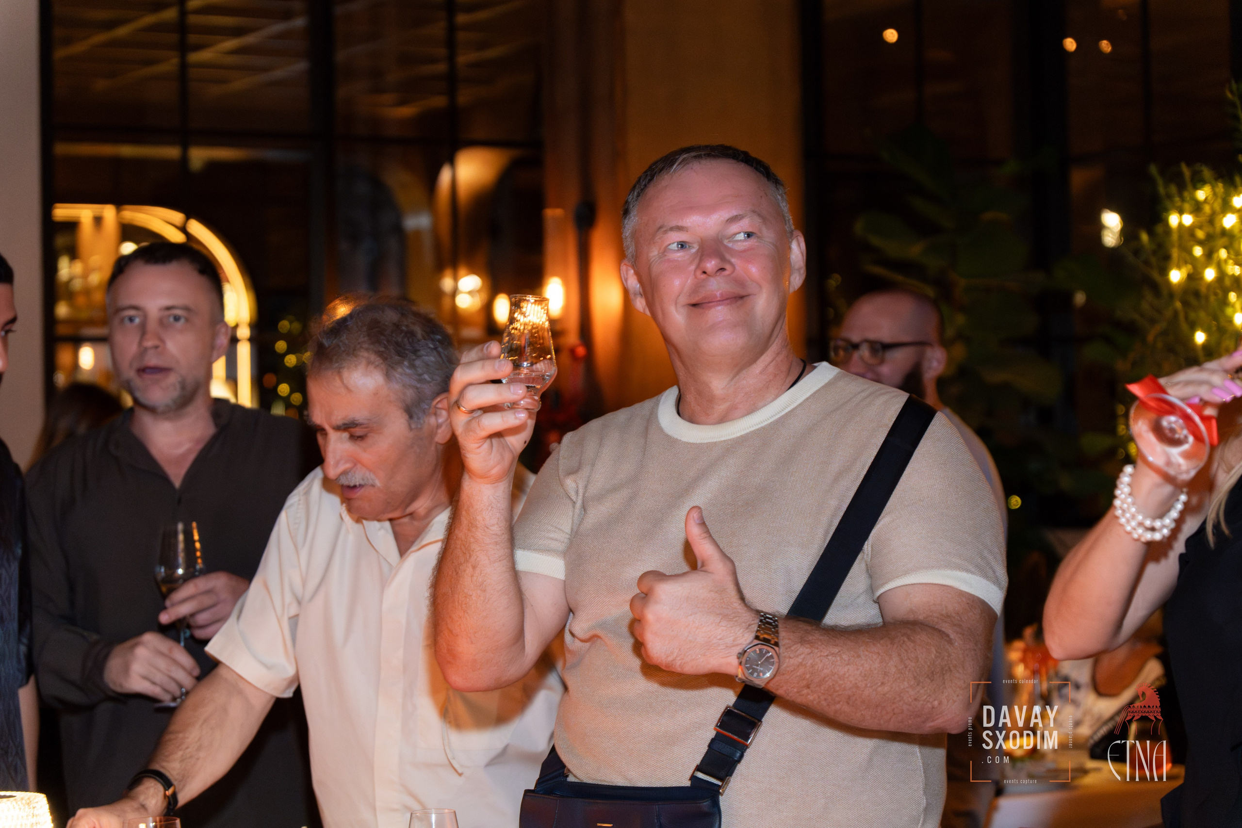 Новогодняя вечеринка | Фоторепортаж | Афиша | DAVAYSXODIM.com PHUKET. АФИША|ФОТОРЕПОРТАЖИ|ИВЕНТЫ|ПХУКЕТ