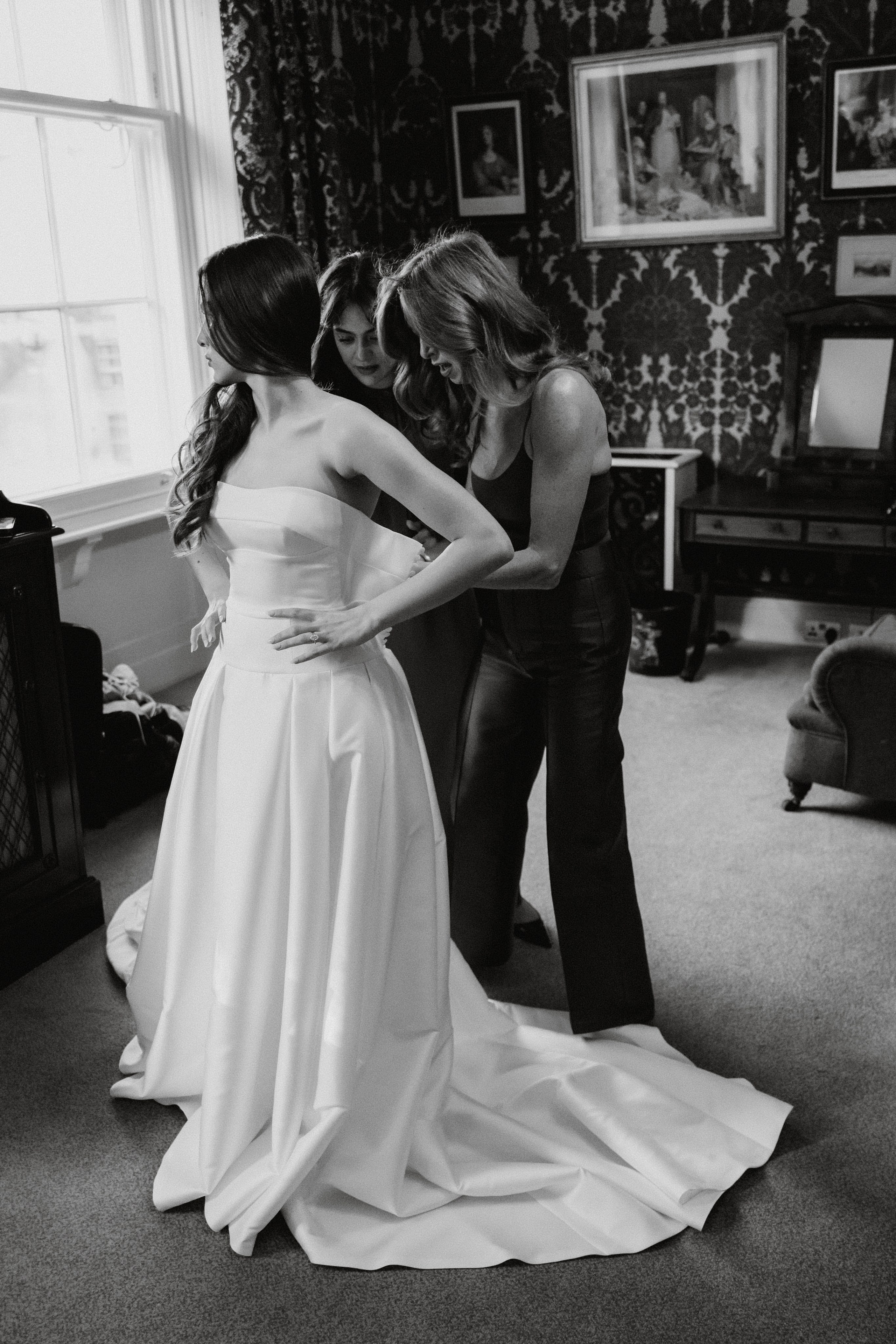 Timeless Wedding & Event Photography — based London, working across Europe