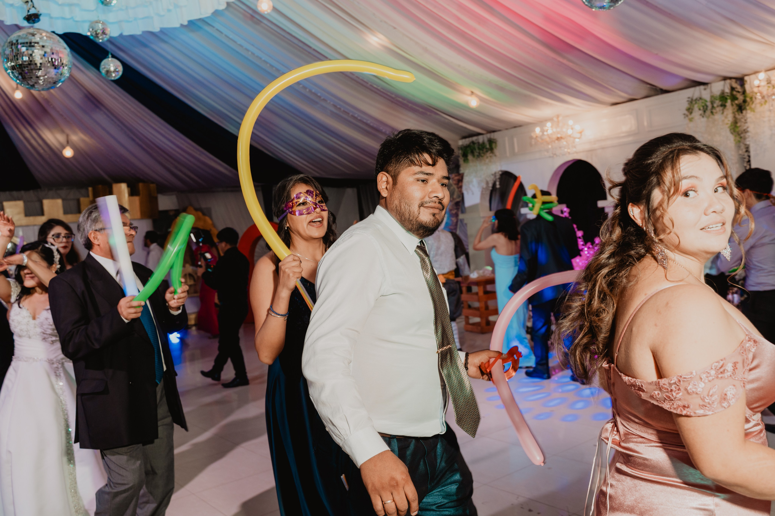 GABRIELA + JORGE | BODA CIVIL RELIGIOSA. Studio KVTA | Fotografía y Video de Bodas en Arequipa