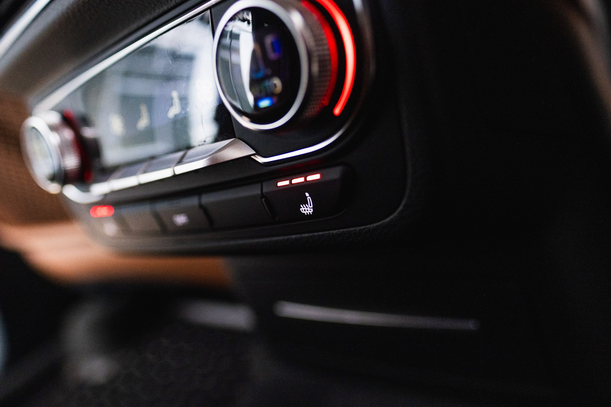 AUDI Q7. LOHA VISUALS — AUTOMOTIVE PHOTOGRAPHY