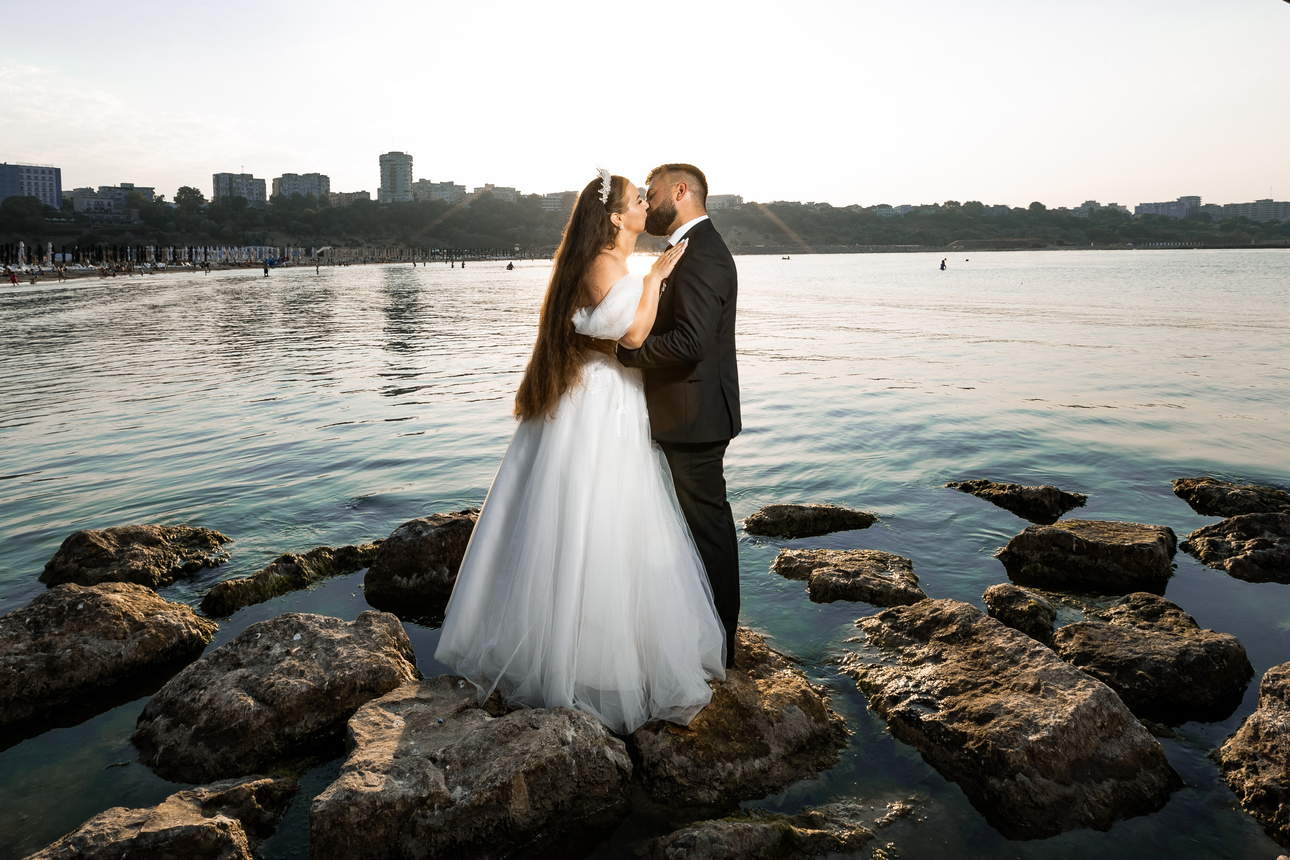 Andreea & Elvis Trash The Dress. MGS STUDIO