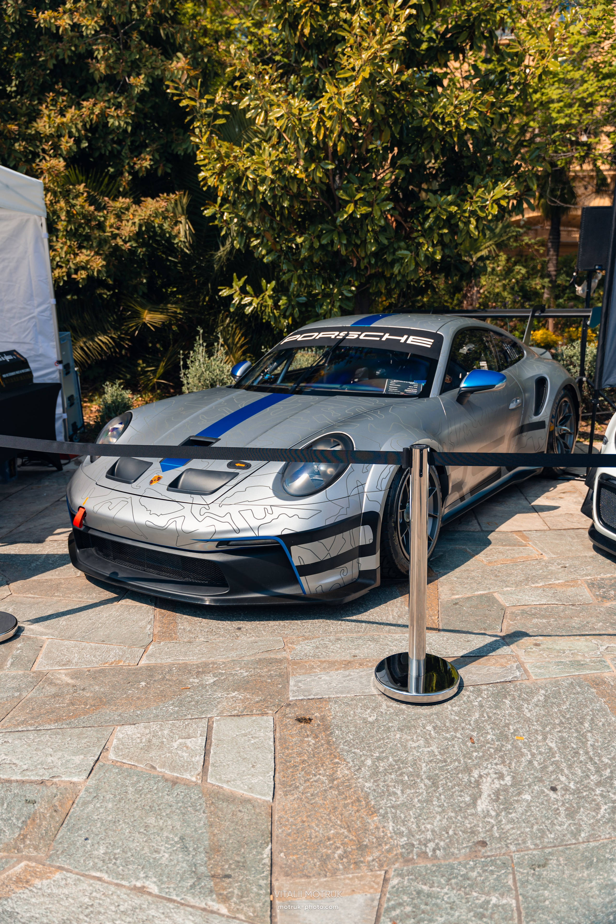 Legends de Nice. Photographe de voitures à Paris — Vitalii Motruk