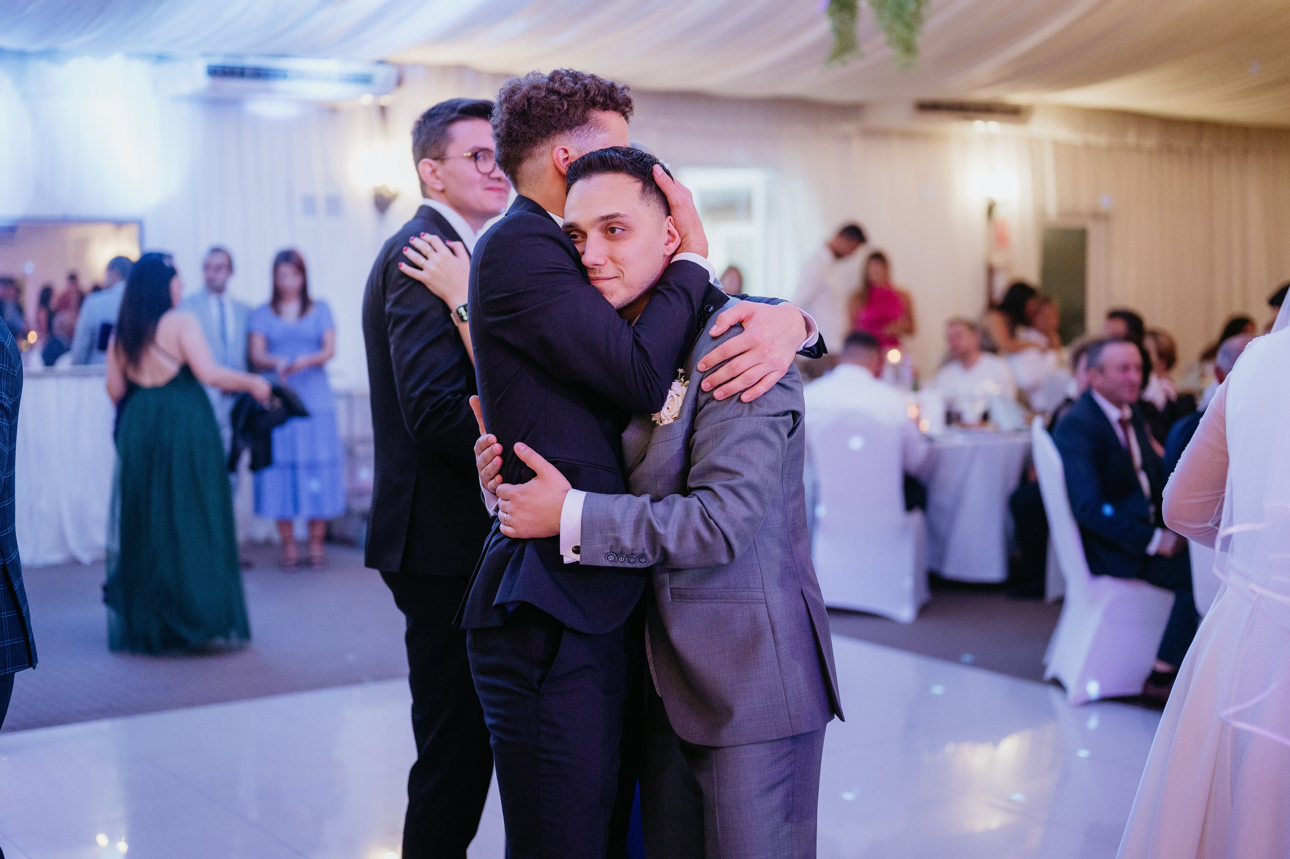 Adina și Ciprian. Valentin Melen — wedding photographer