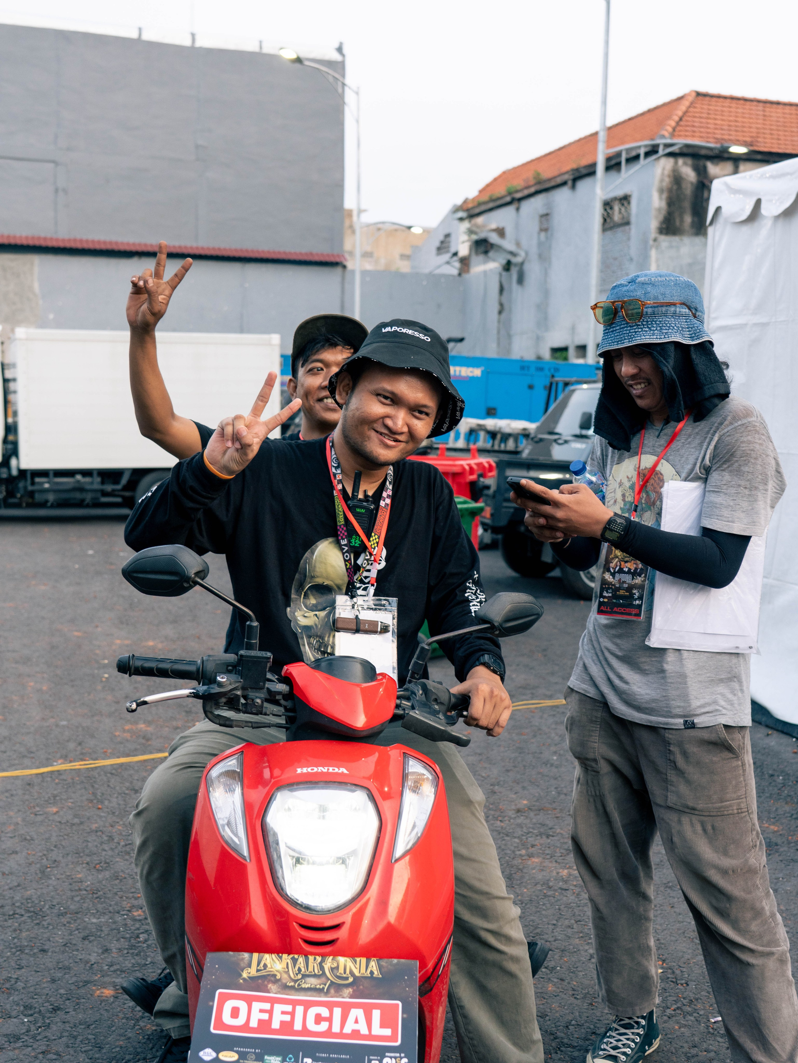 Laskar Cinta Concert — Behind The Scenes. Aro Salaka Event Photography