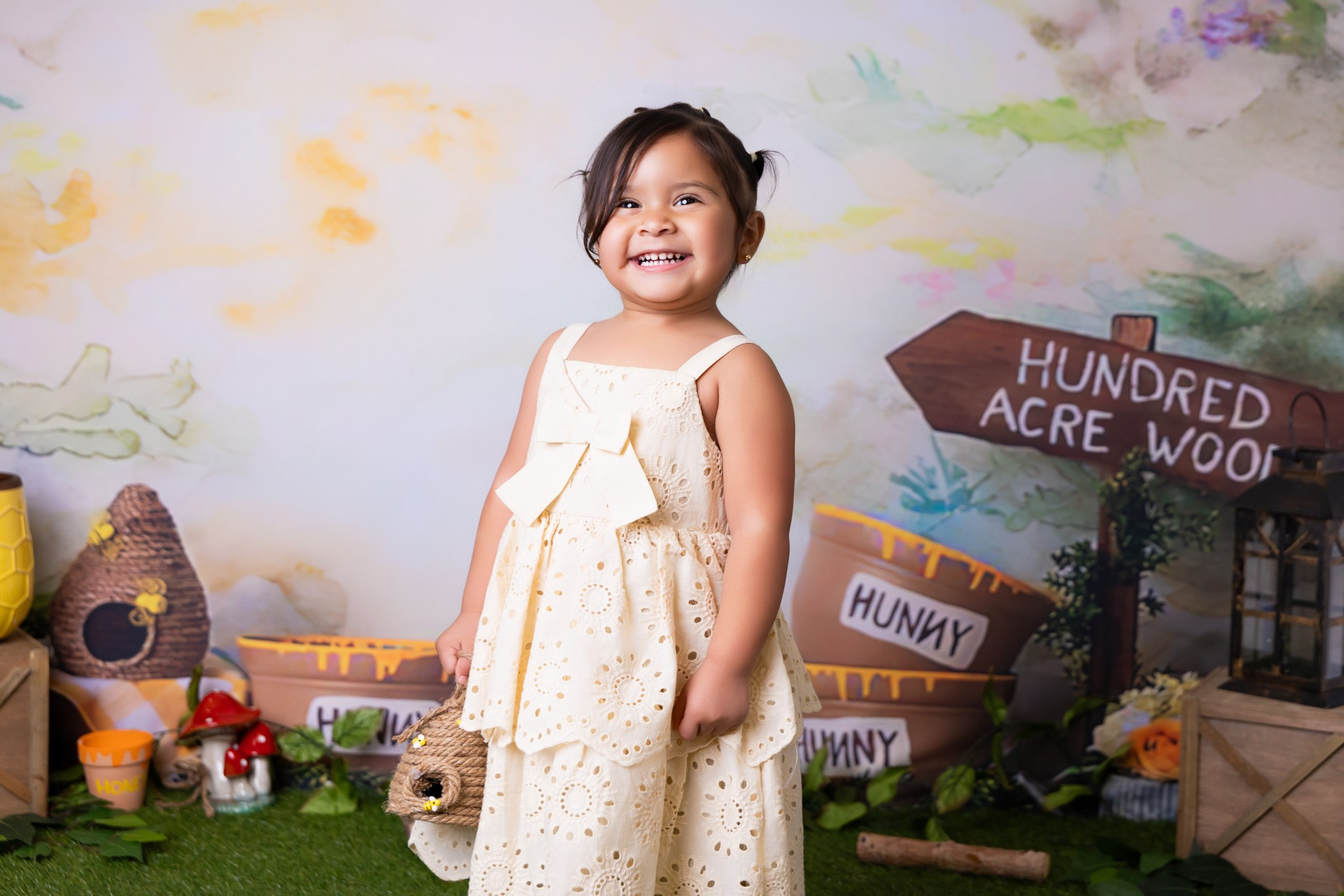 Natan 6 months old. Professional family, maternity & newborn photographer in North Charleston, SC, creating timeless portraits