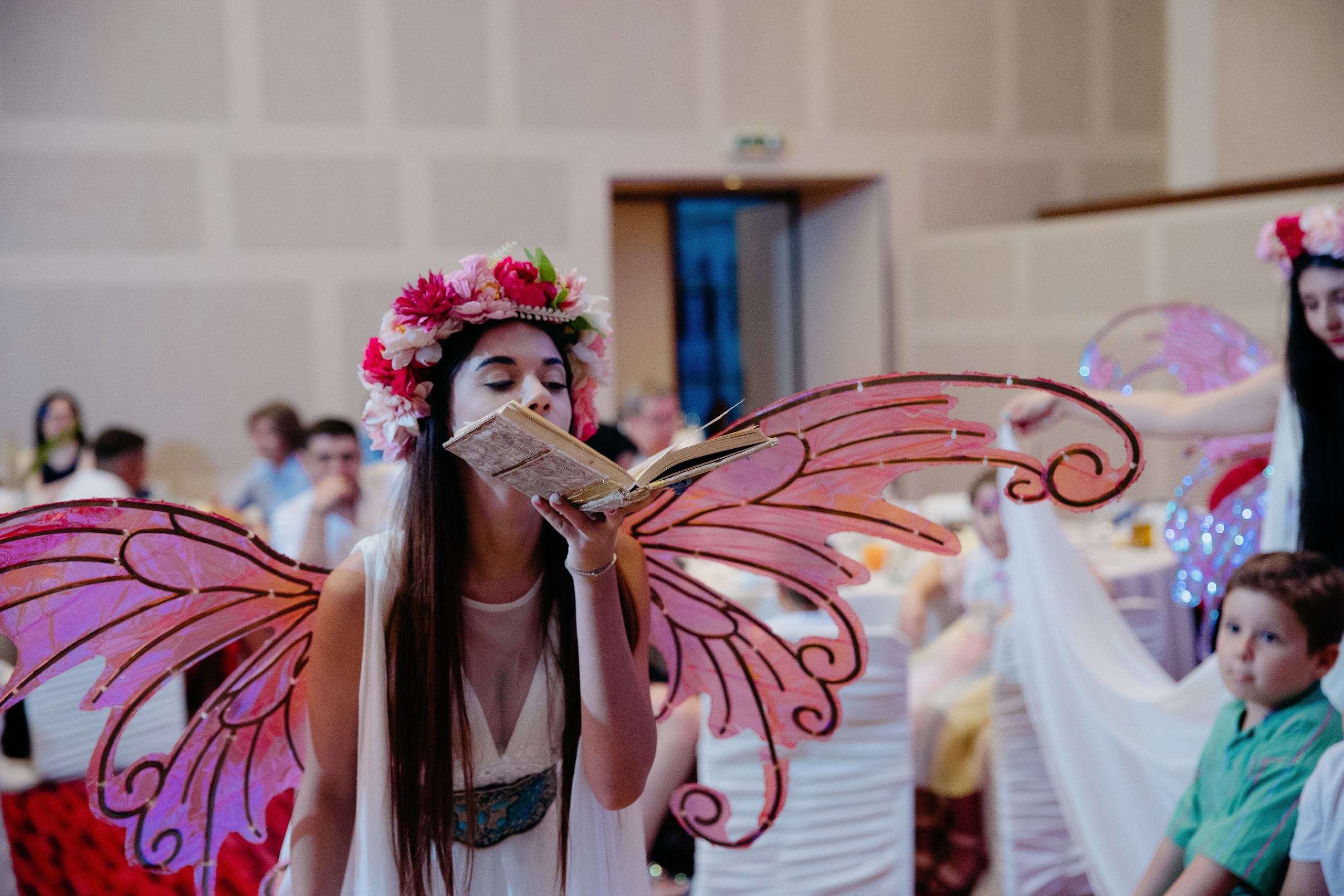 Fotografie De Botez MdimaFotoStudio. MDimaFotoStudio. Fotograf de nuntă, evenimente private și de familie