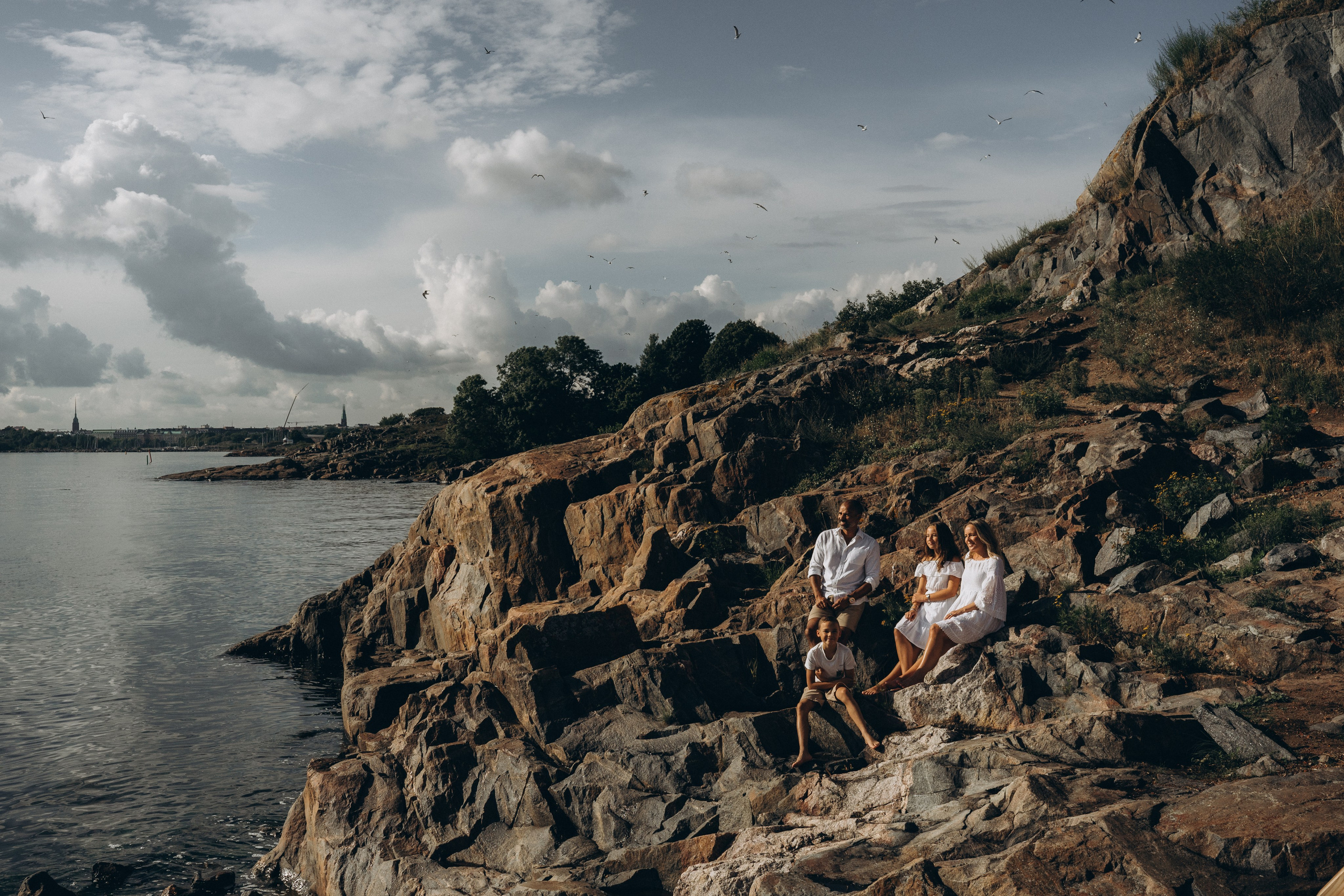 Suomenlinna. Wedding and portrait photographer in Helsinki Vickan O