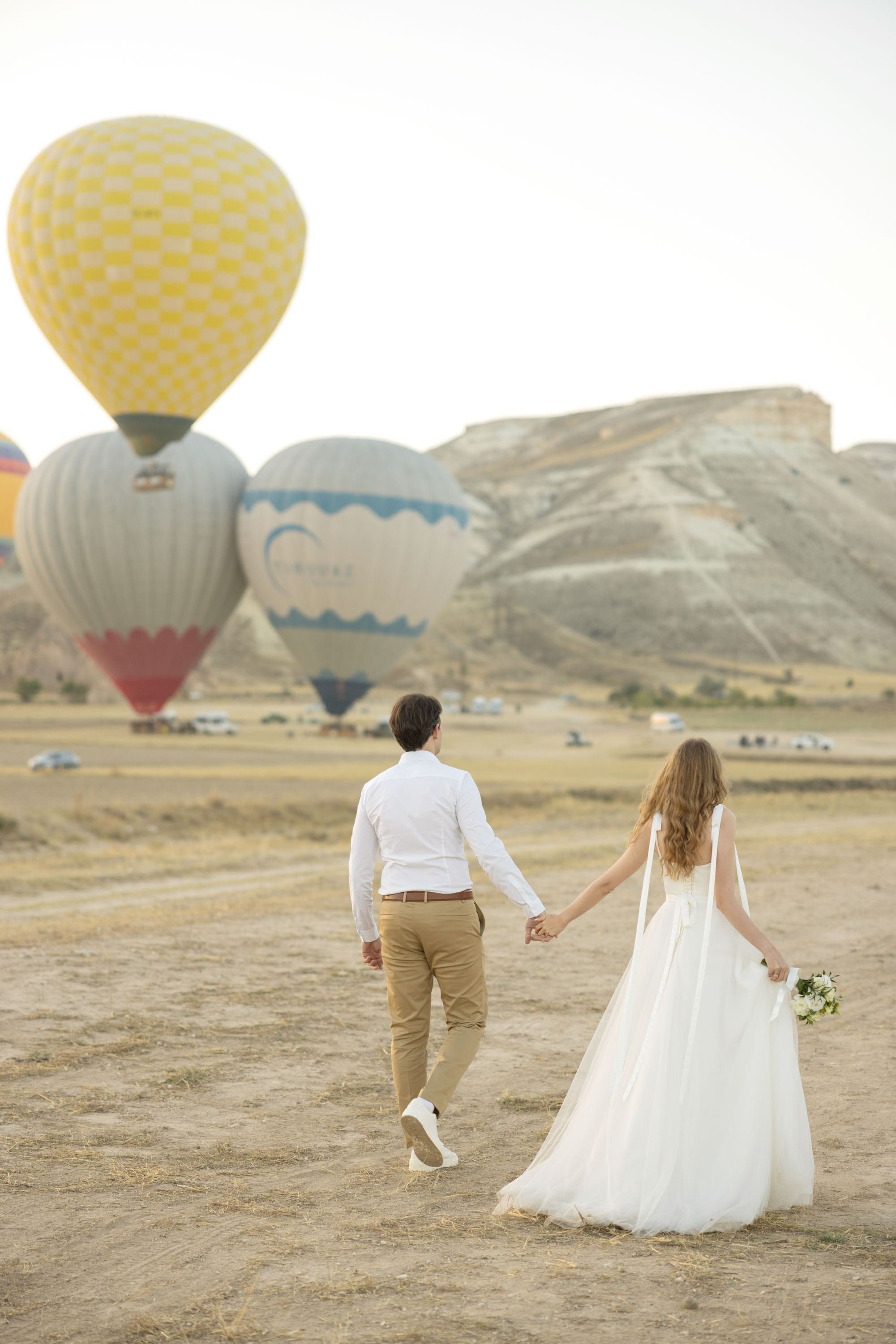 Wedding photo shoot in cappadocia. Julia Ganch I Fashion Wedding Photography I Cappadocia Turkey
