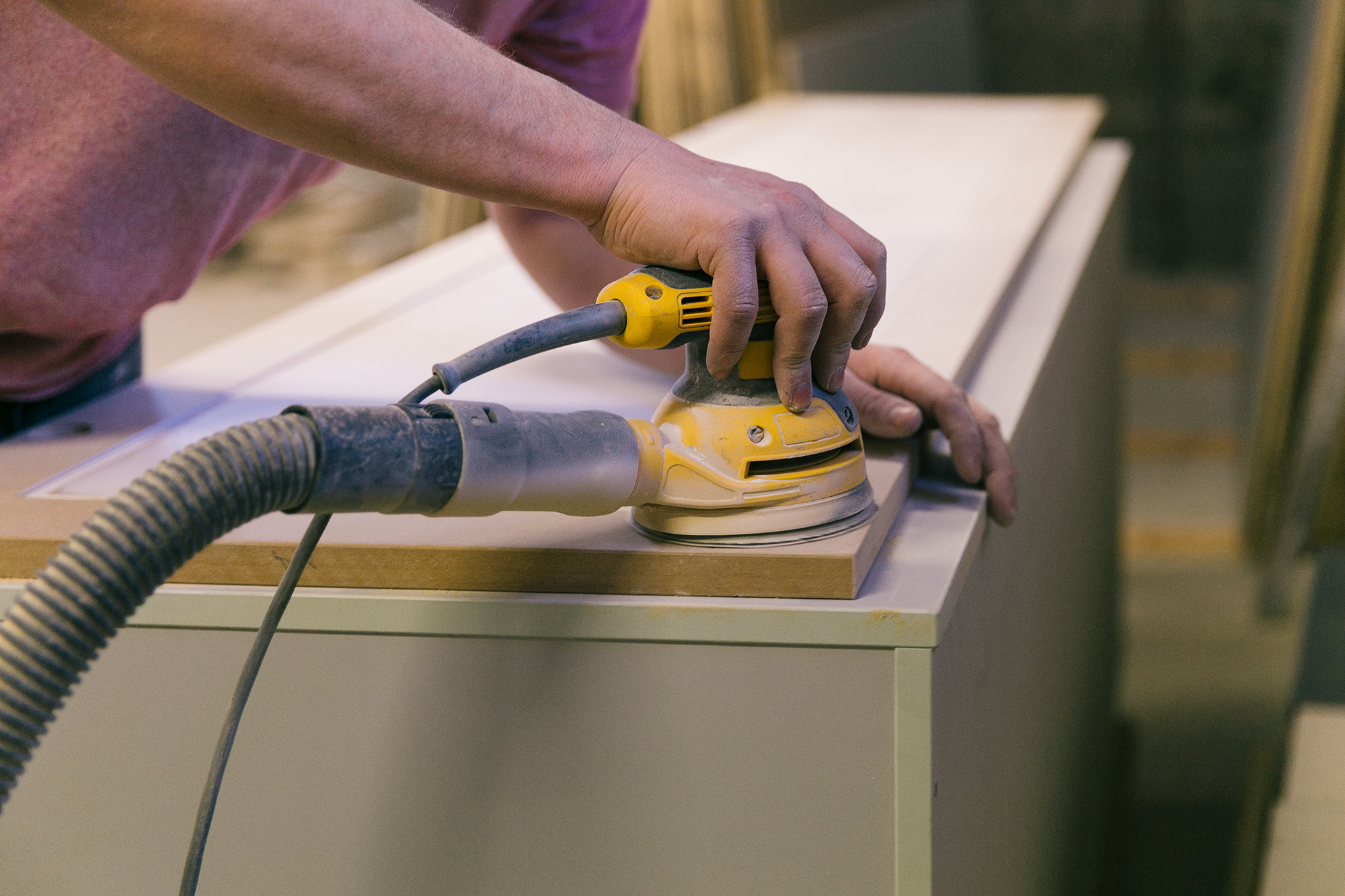 OLIVE HARDWOOD. Kāzu fotogrāfs Rīgā Yury Kor