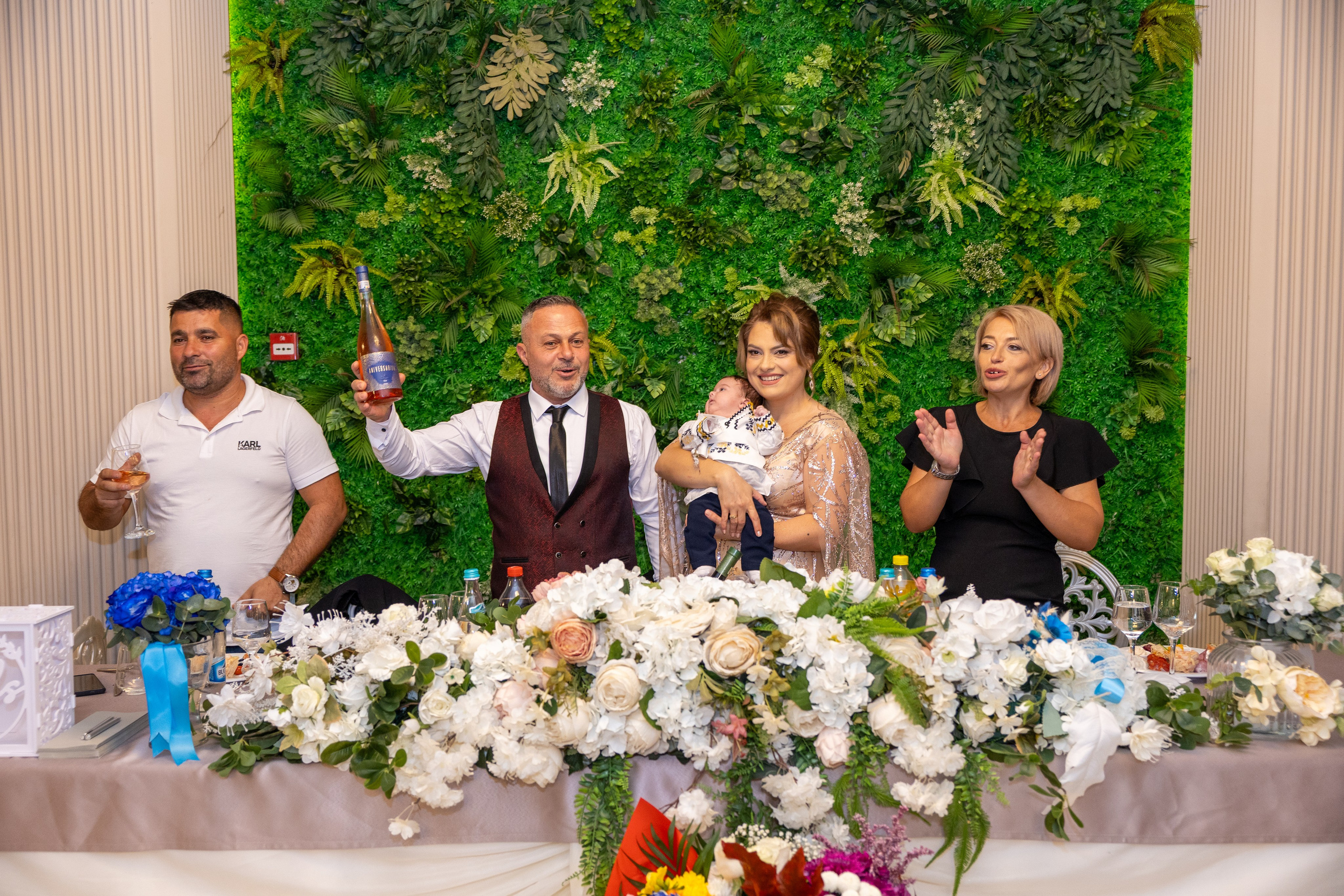 Andrei Sebastian. Moments By Gub