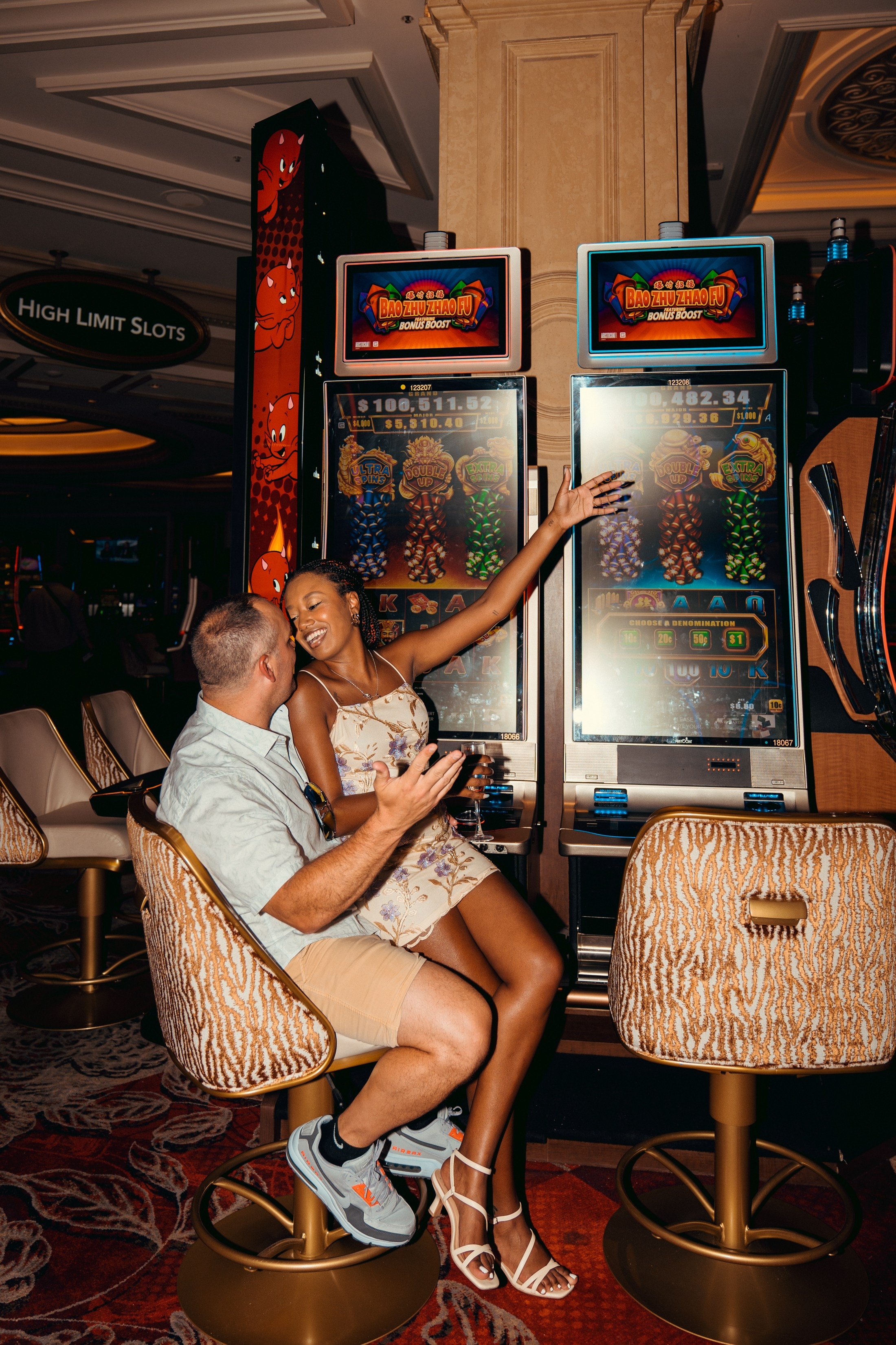 Sai&Kurtis. Wedding & elopement photographer Viktoriya Kravtsov. Las Vegas