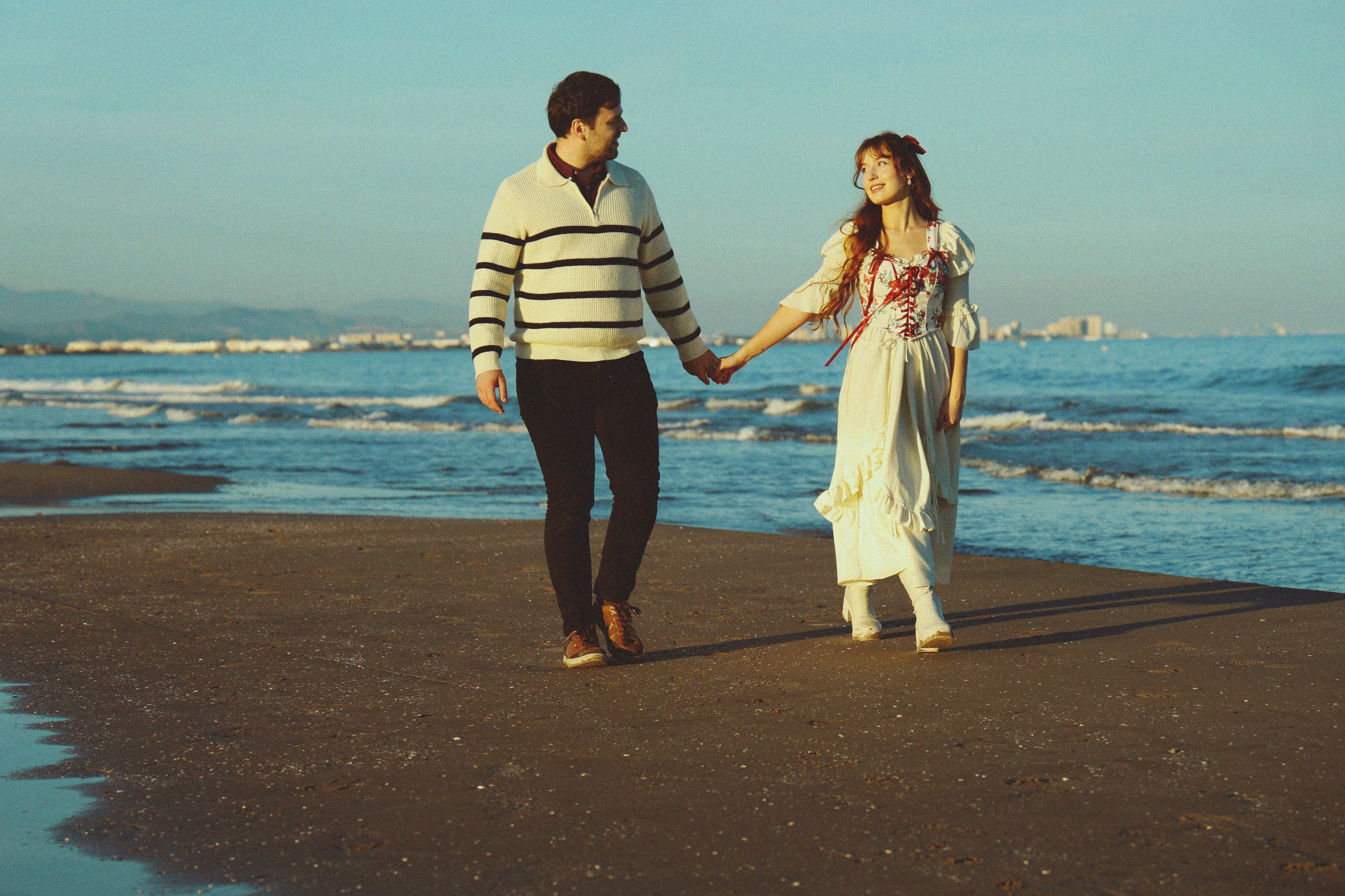 PHOTOSHOOTING for MARIANA & MAKS | Valencia, Spain. Lana Petrychenko — Portrait & Family Photographer. Valencia, Spain