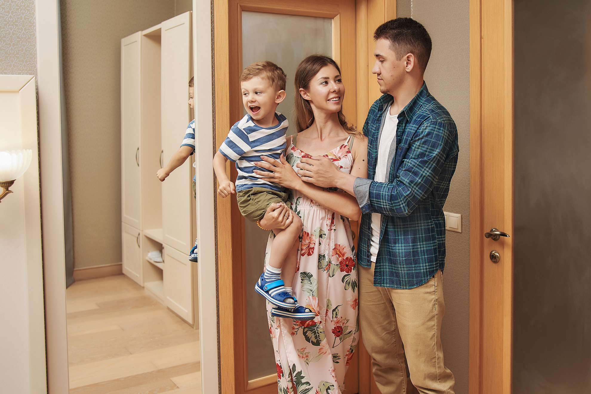 Advertisement for hotels. Professional Wedding and event photographer USA New York