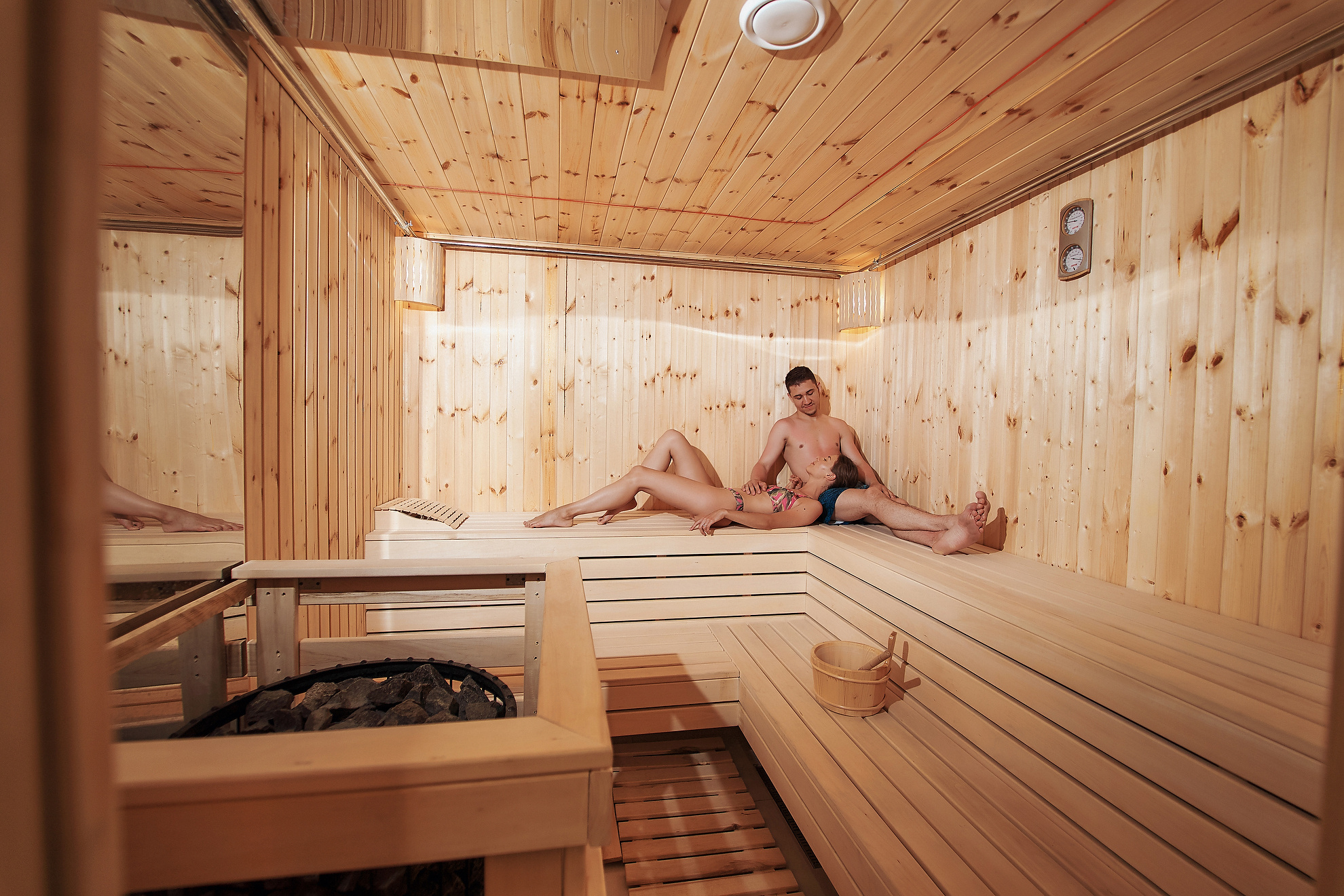 Advertisement for hotels. Professional Wedding and event photographer USA New York