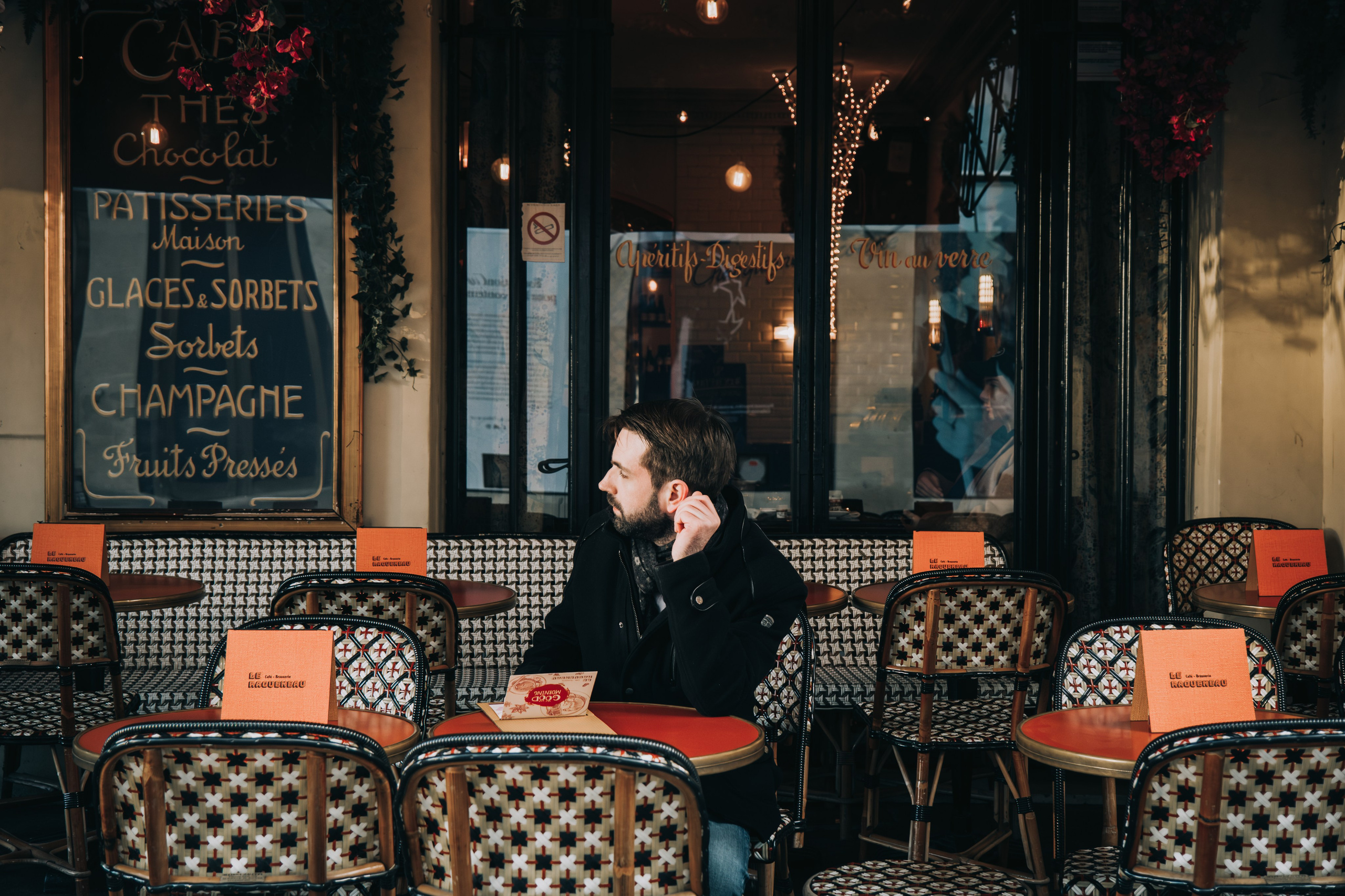 Photowalk in the heart of Paris. Photographer in Paris Marina Chaput