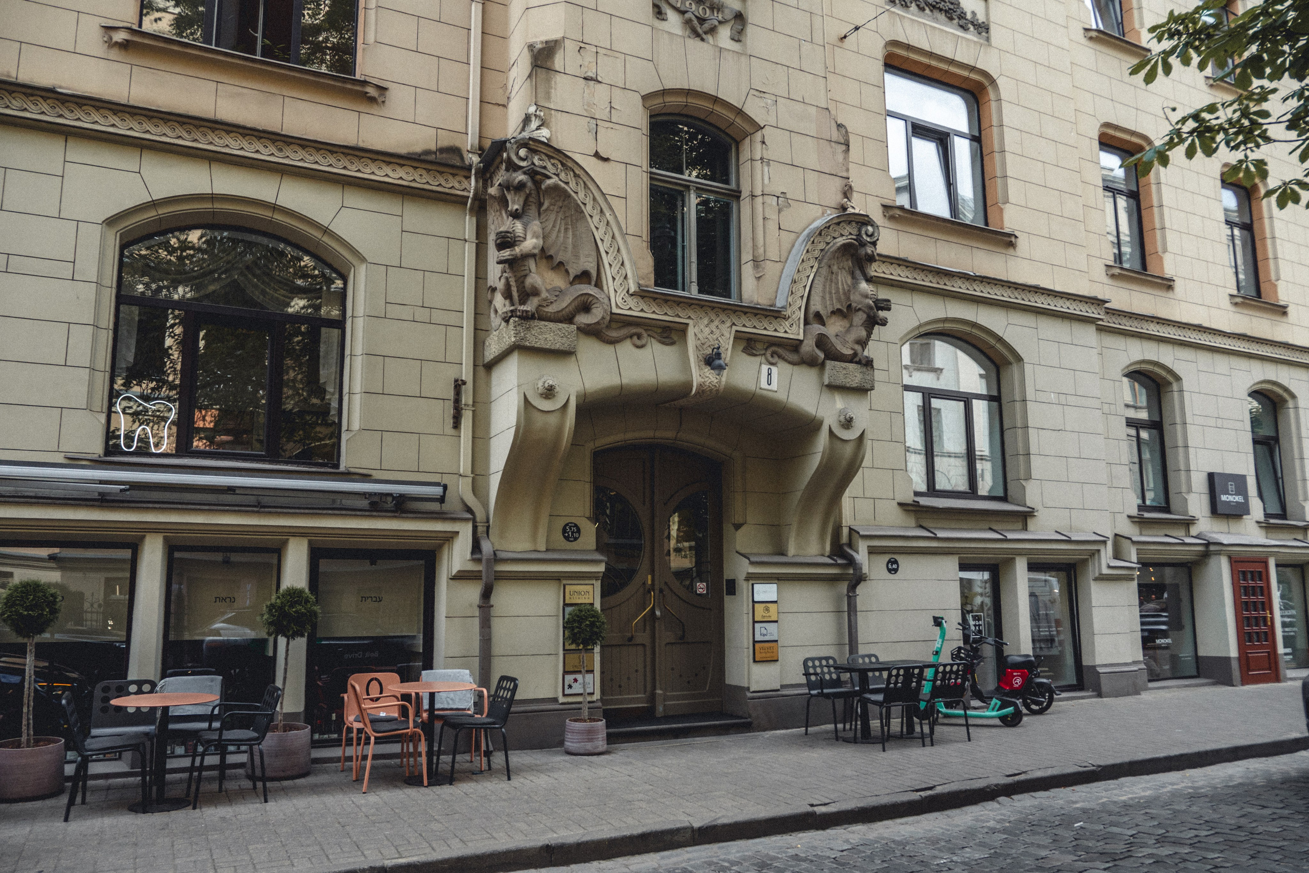 Voyage à Riga. Photographe sur Cote d’Azur. Portraits de familles, couples, enfants, événements