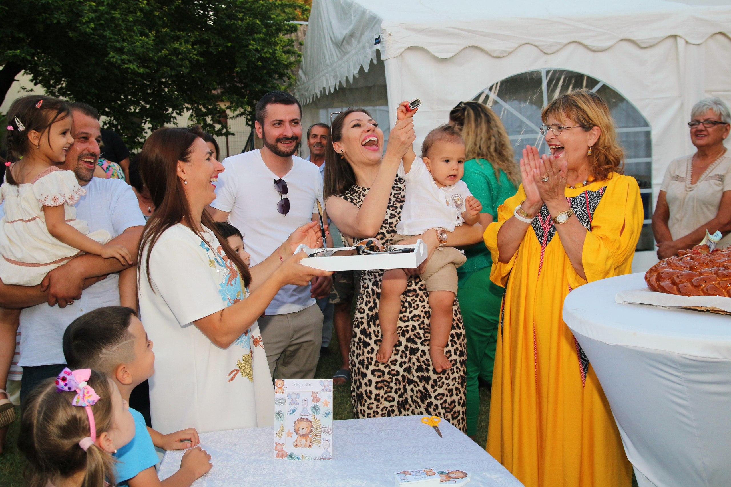 BYZO MEDIA. PETRU BYZO - family and children photographer in ROMANIA