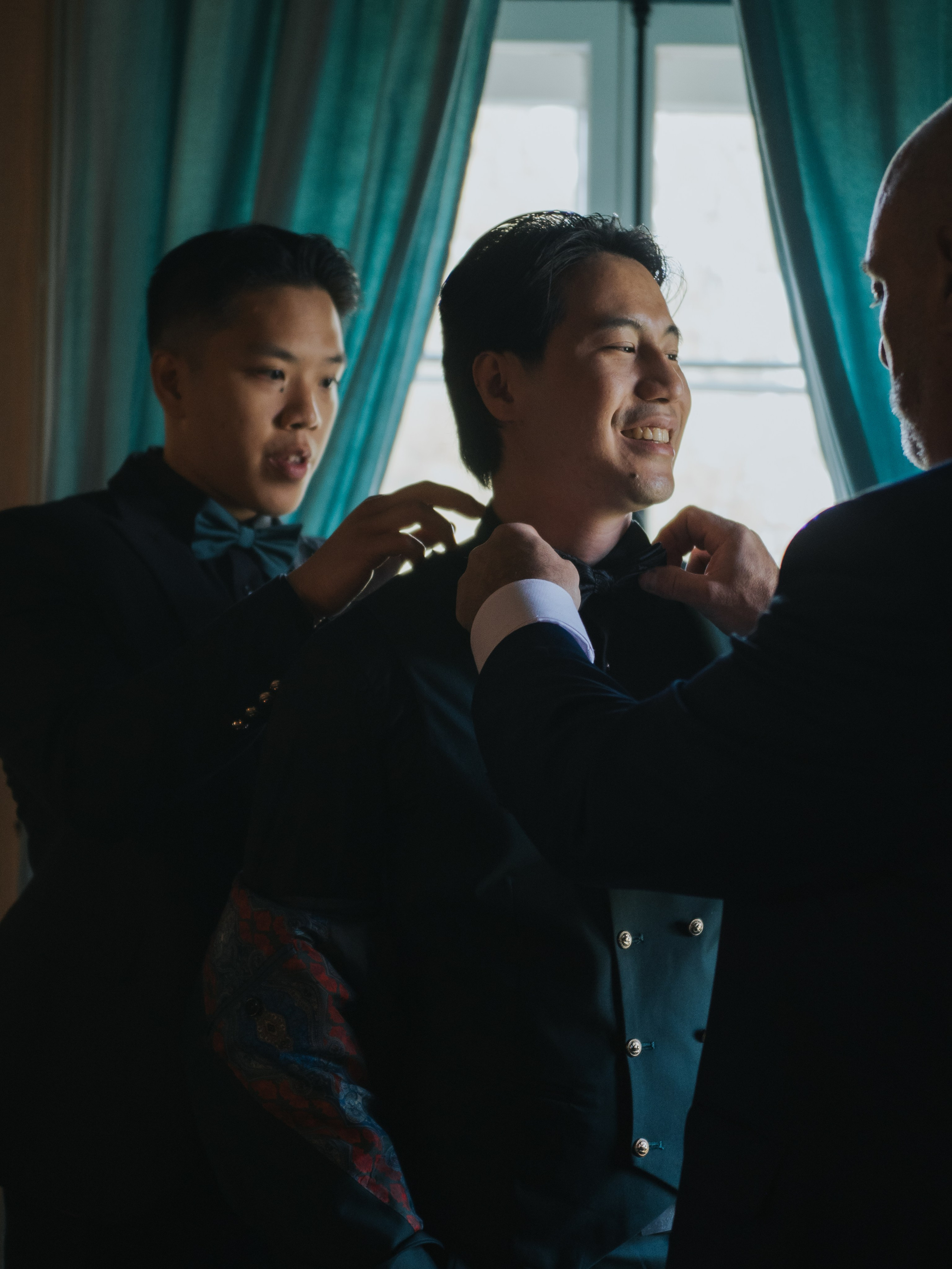 Wedding of Camille and Dinh. Wedding and Family Photography Montreal Muriel Oe Photo