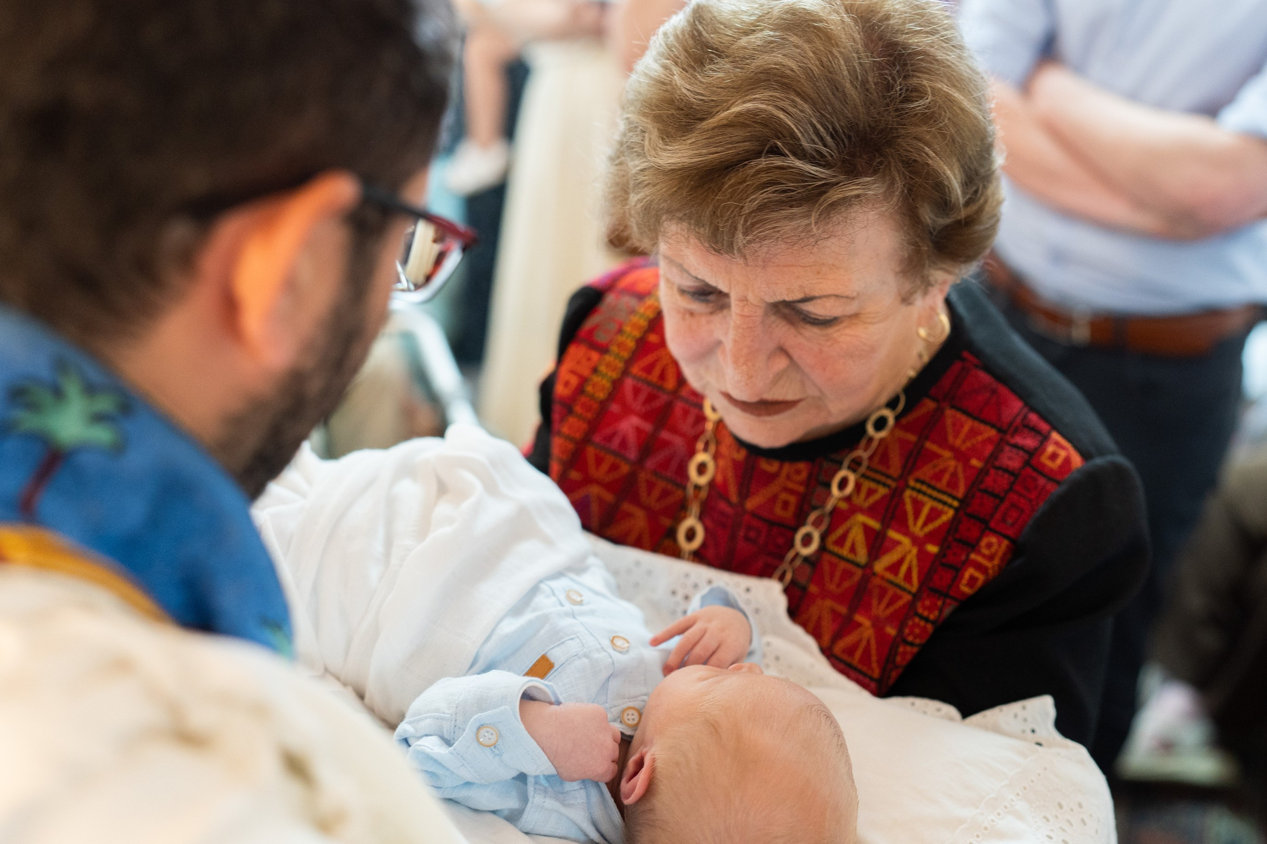 משפחת ברנד. יוסף מזרחי צילום חתונה, ברית וזוגיות. צלם מקצועי שאוהב להוציא אתכם הכי יפים ברגעים הכי מרגשים