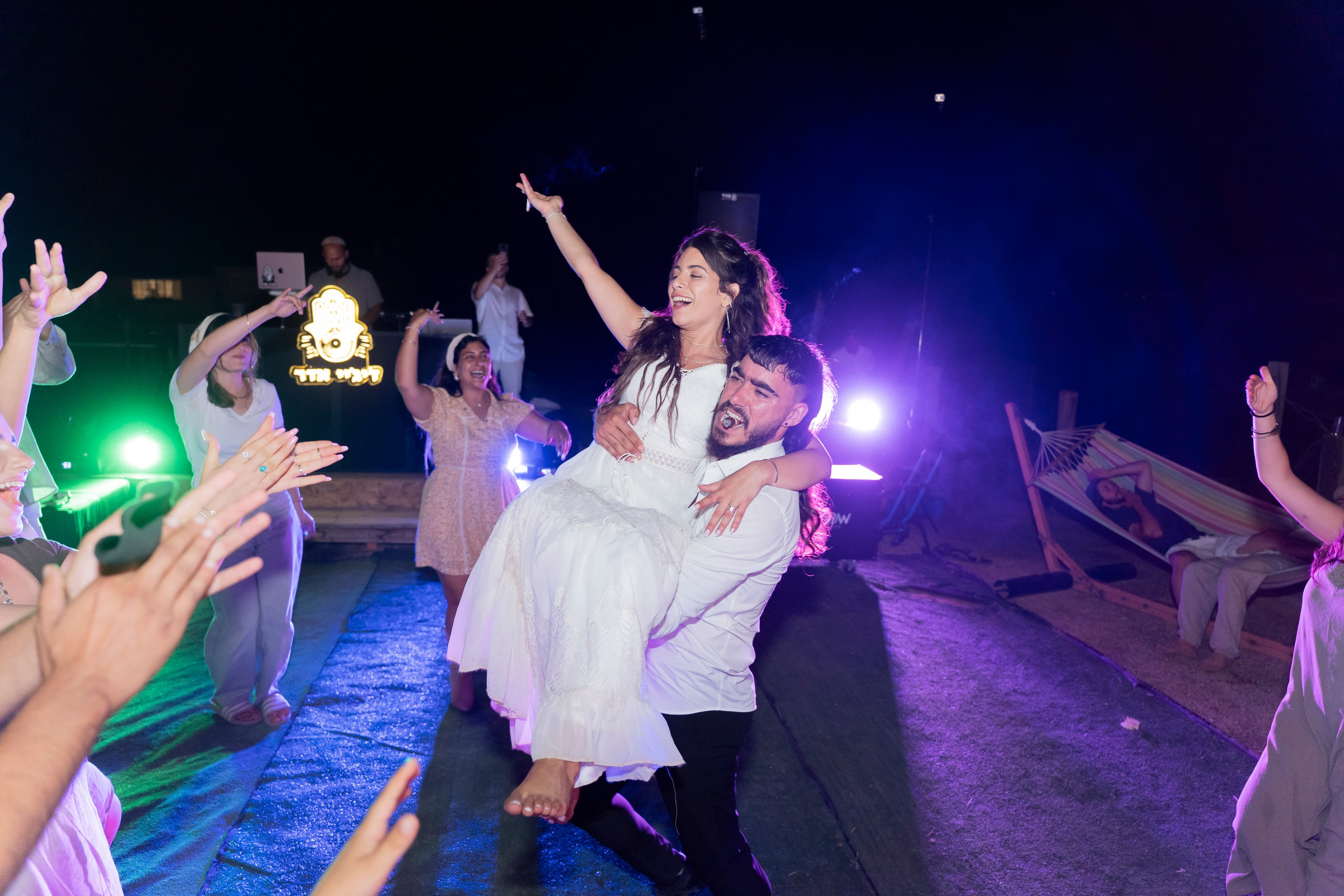 אביה ואחיה. יוסף מזרחי צילום חתונה, ברית וזוגיות. צלם מקצועי שאוהב להוציא אתכם הכי יפים ברגעים הכי מרגשים