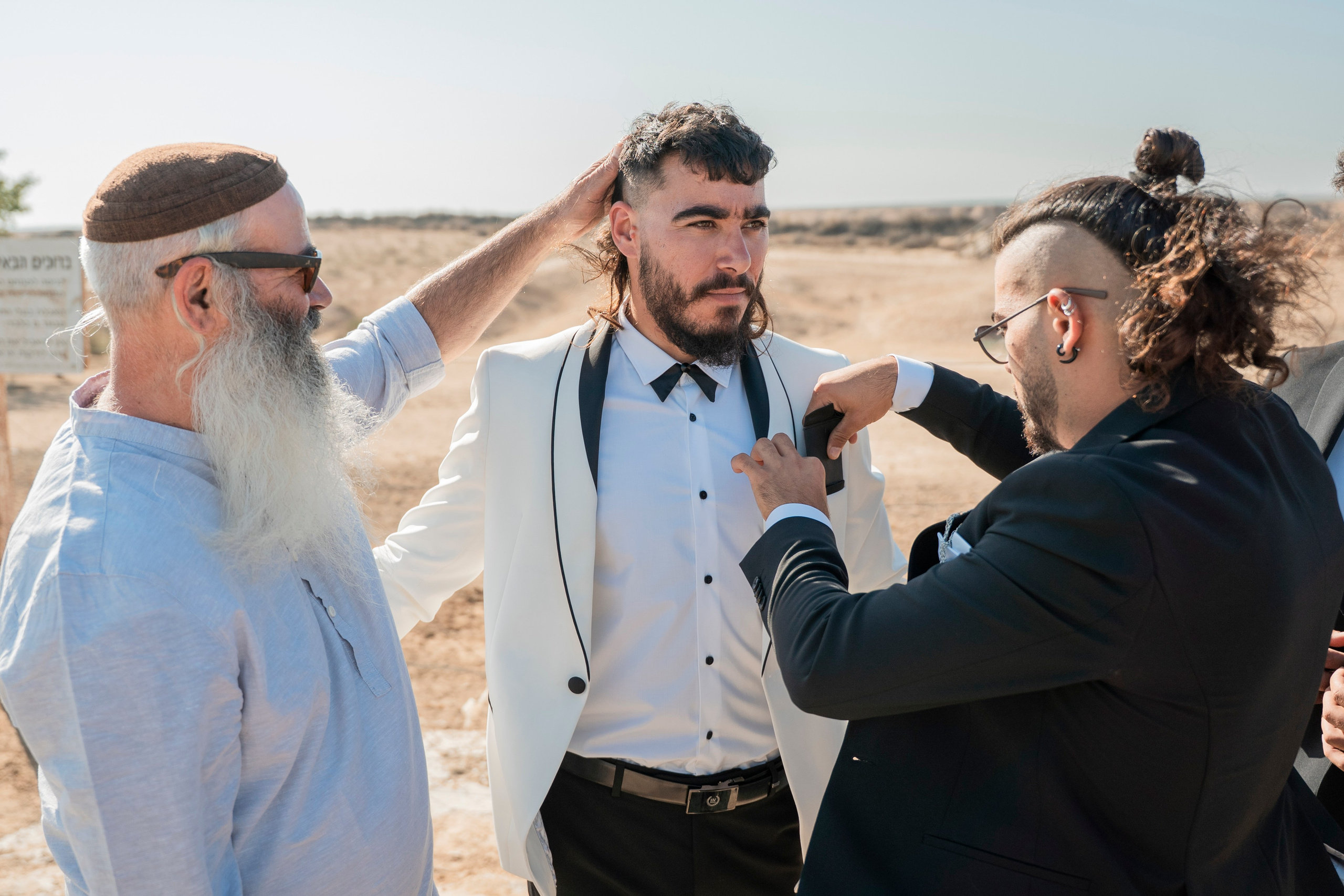 אביה ואחיה. יוסף מזרחי צילום חתונה, ברית וזוגיות. צלם מקצועי שאוהב להוציא אתכם הכי יפים ברגעים הכי מרגשים