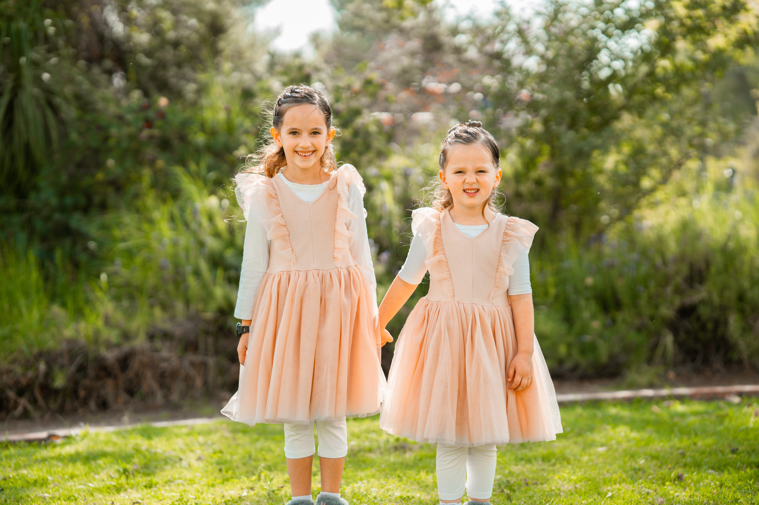 הברית של יוסף וחנה. יוסף מזרחי צילום חתונה, ברית וזוגיות. צלם מקצועי שאוהב להוציא אתכם הכי יפים ברגעים הכי מרגשים