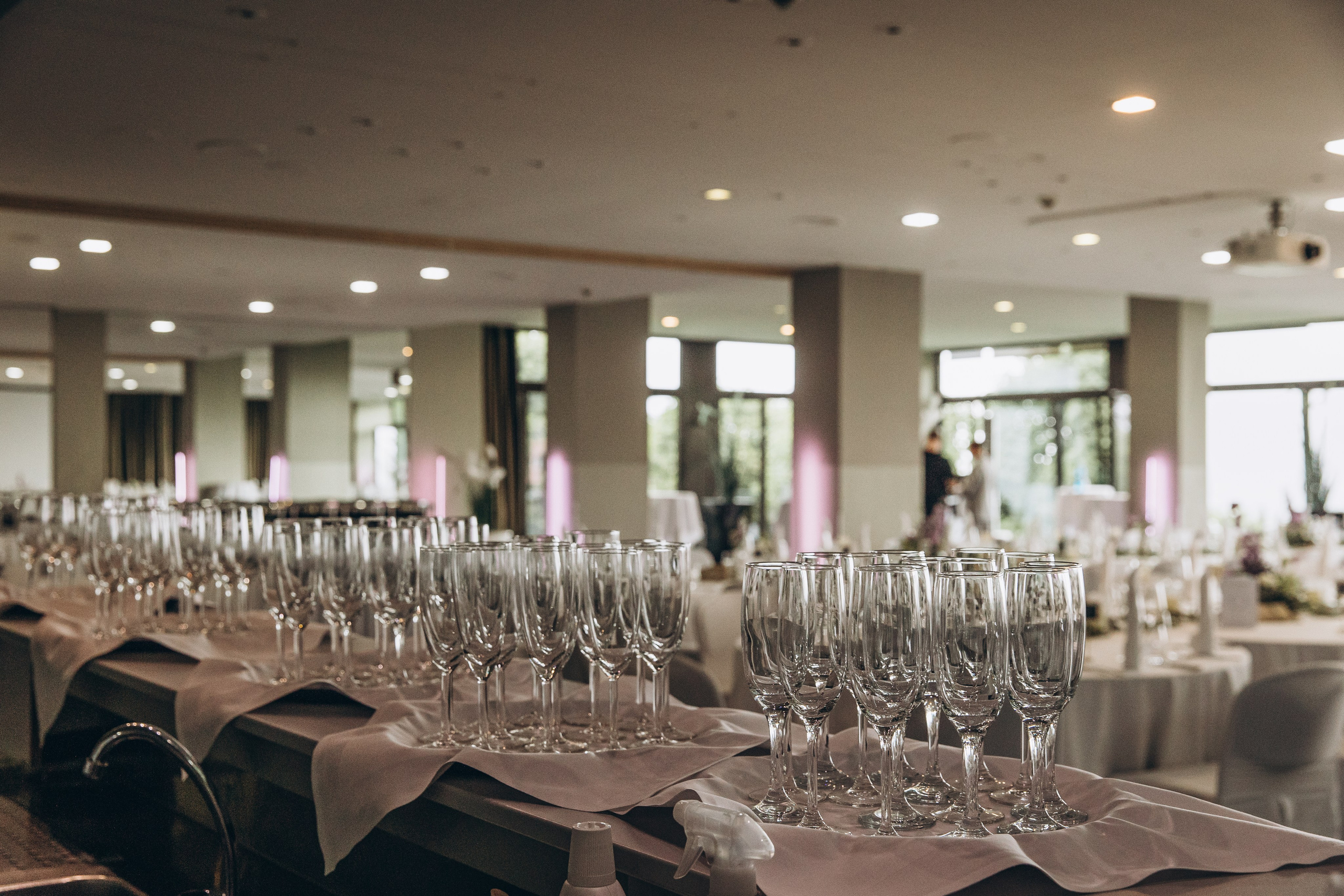 Romantic wedding photography in Austria – wedding photos full of emotions