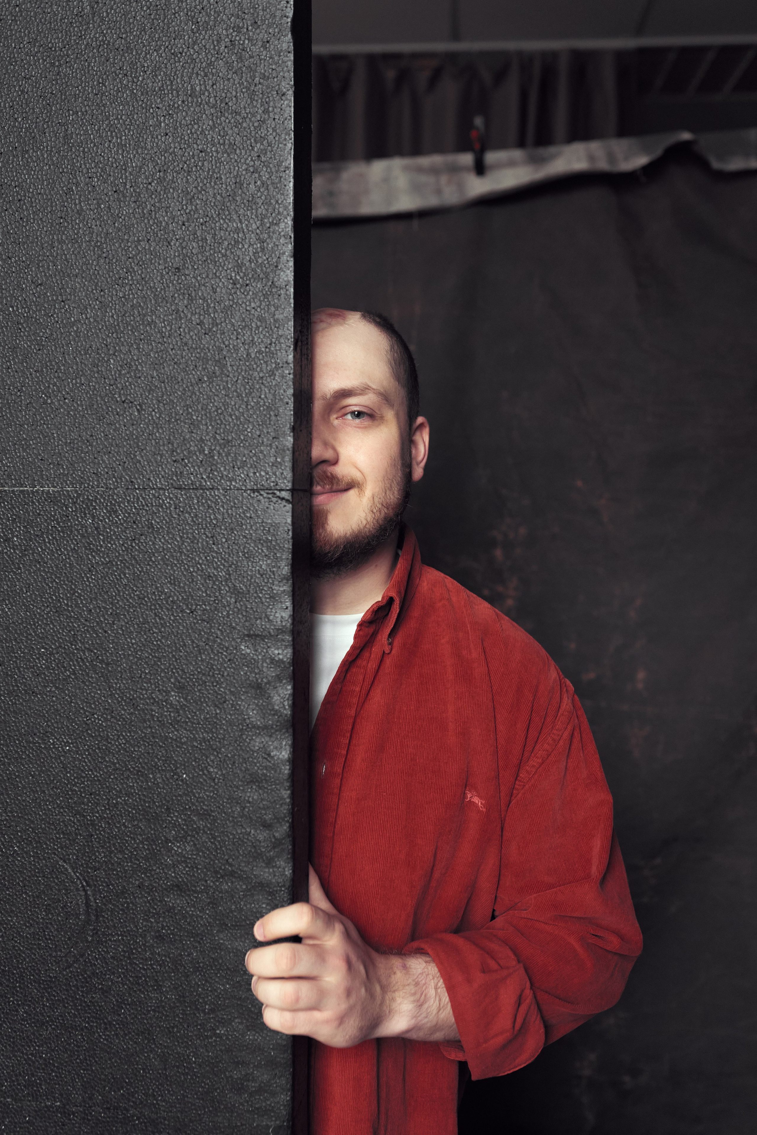 Portrait photographer in Riga. Photographer in Doha, Qatar