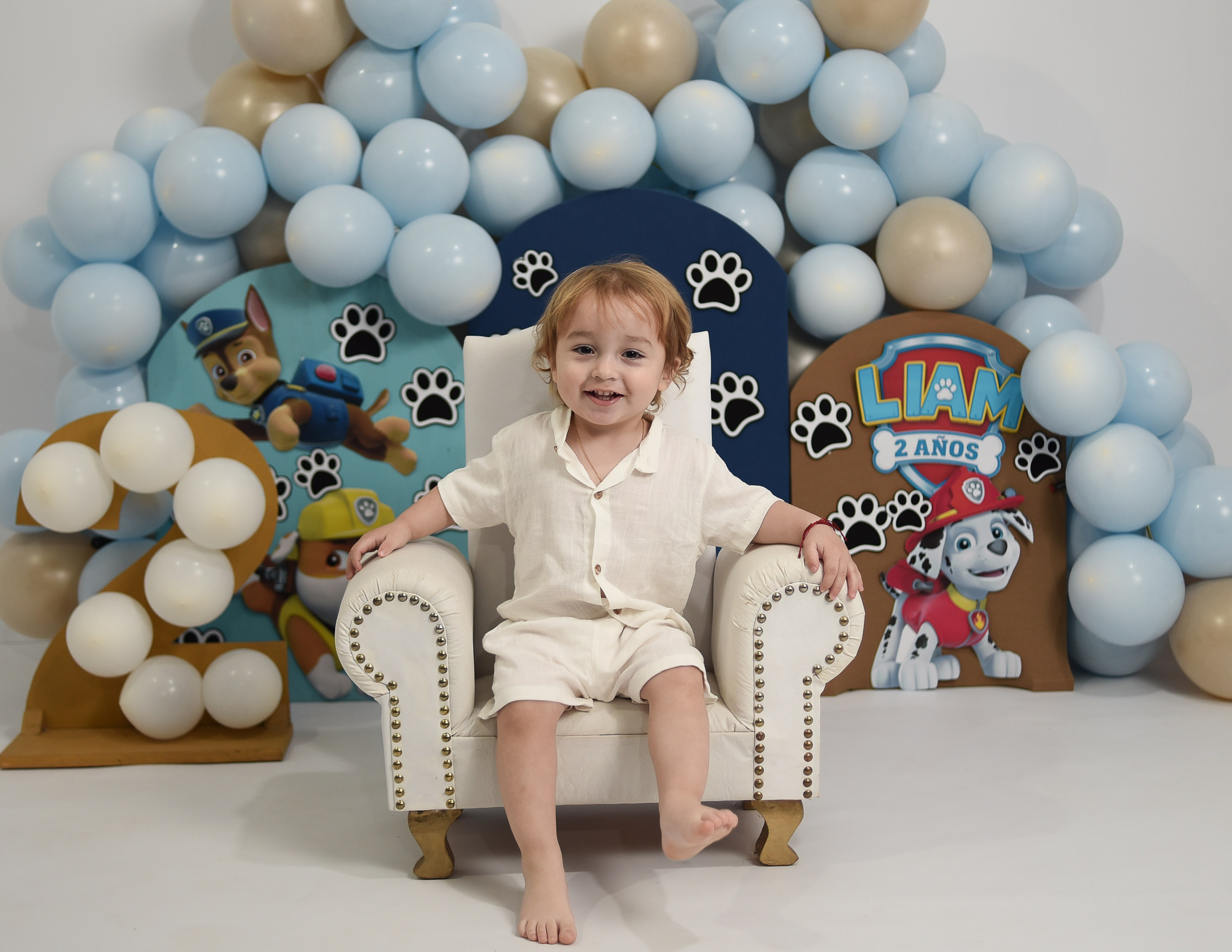 Liam 2do año. Temática Pou Patrol. Fotografo de casamiento en misiones y fotógrafo de familia  Posadas