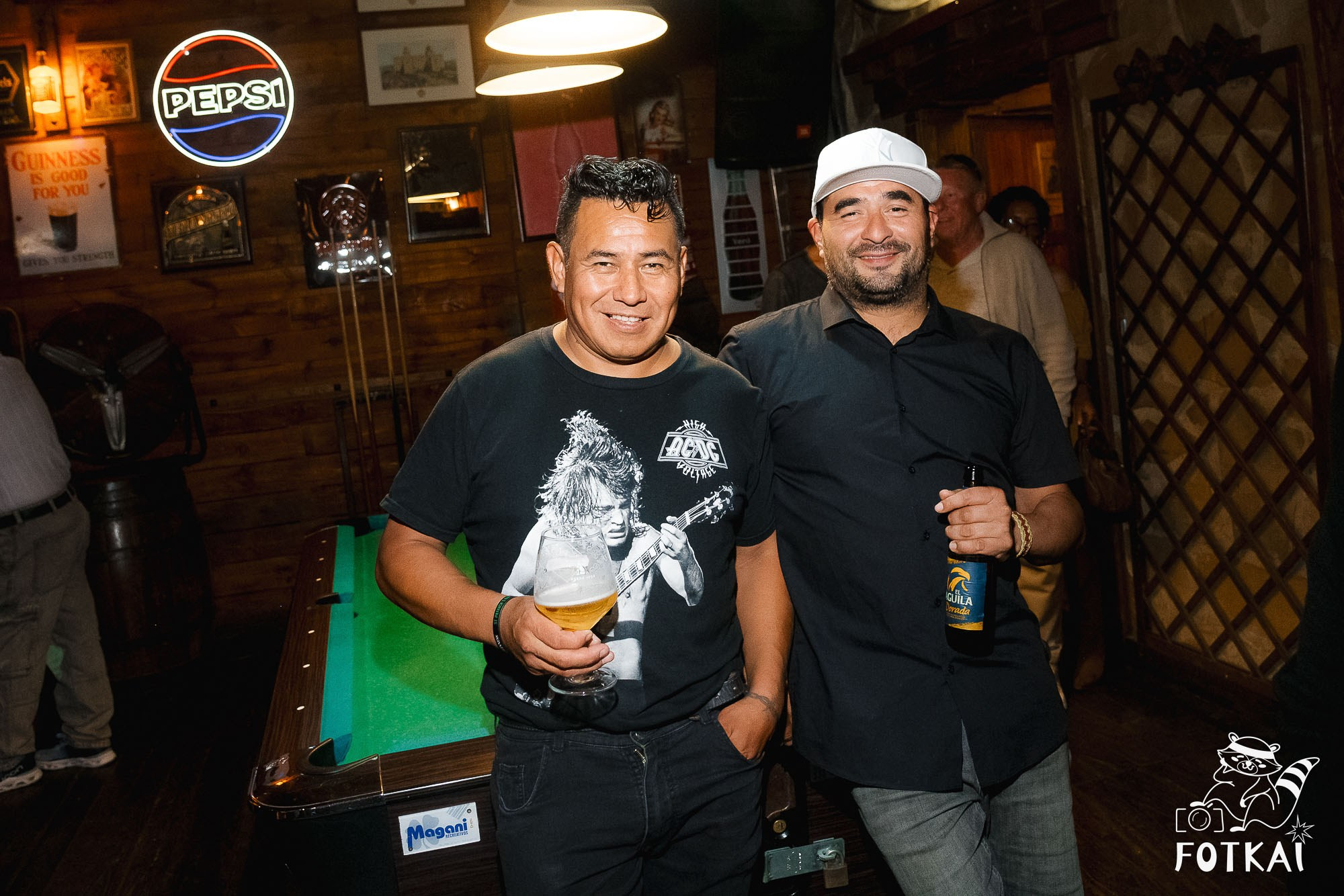 Dirty Picks — Concert Photos at El Paso Bar, Torrevieja, 2026 | FOTKAI