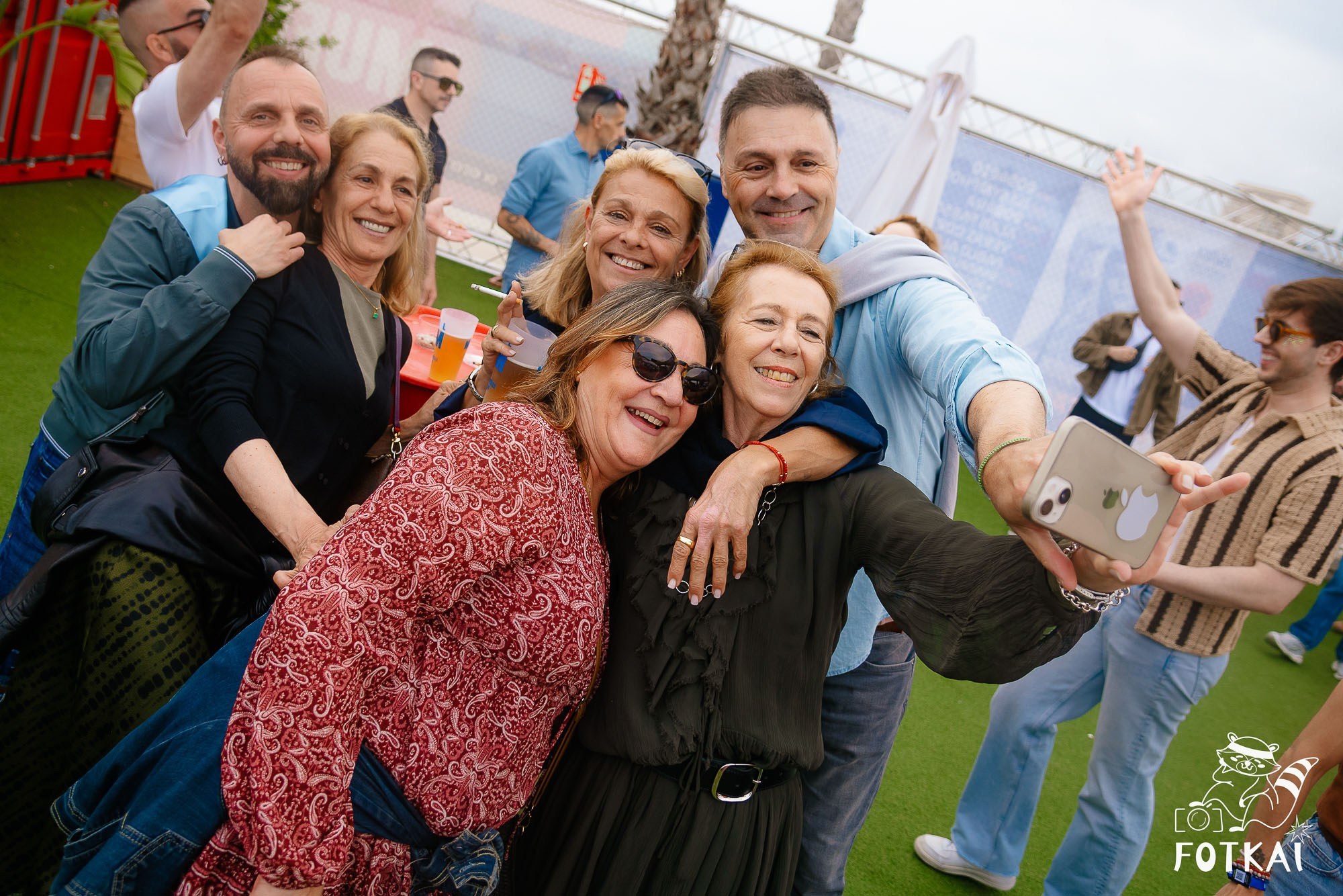 Cariña La Fiesta 2.0 — Fotos del evento en El Muelle Live, Alicante, 2026 | FOTKAI