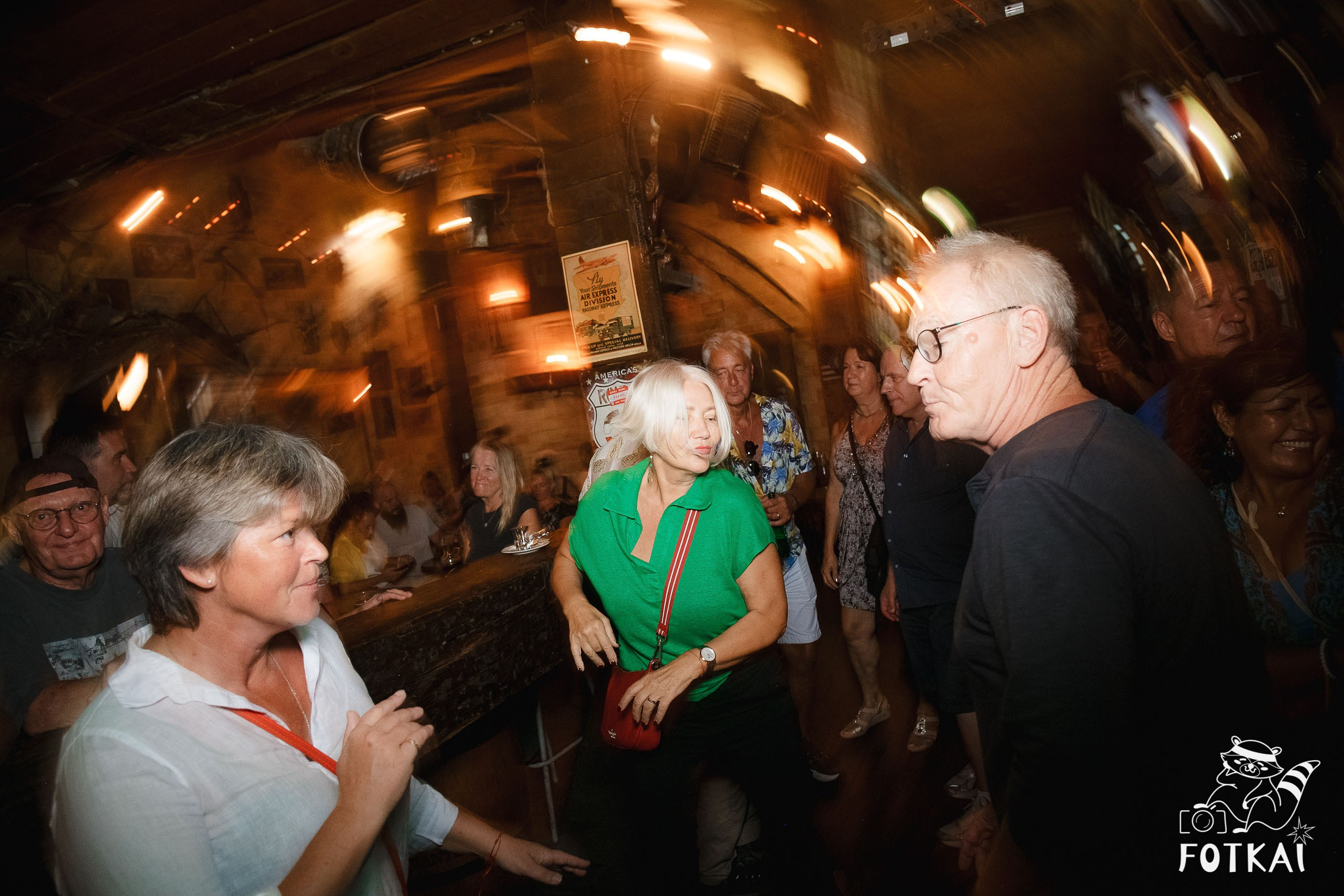 MonTorre Band en El Paso Rock Bar Torrevieja: Reportaje fotográfico 27.09.25 | FOTKAI