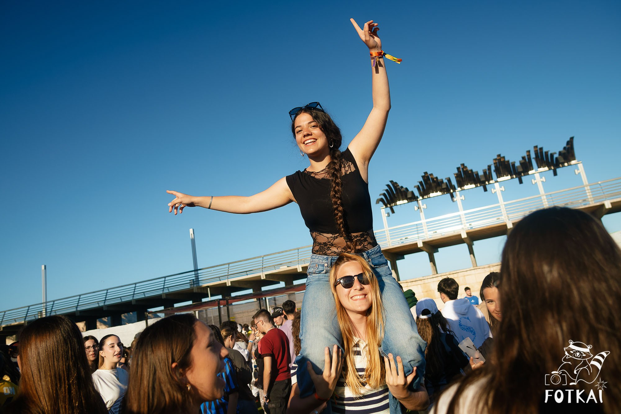 Fotos Costa Sonora 2026 Alicante Día 2 — busca tu foto y encuentra amigos del festival | FOTKAI