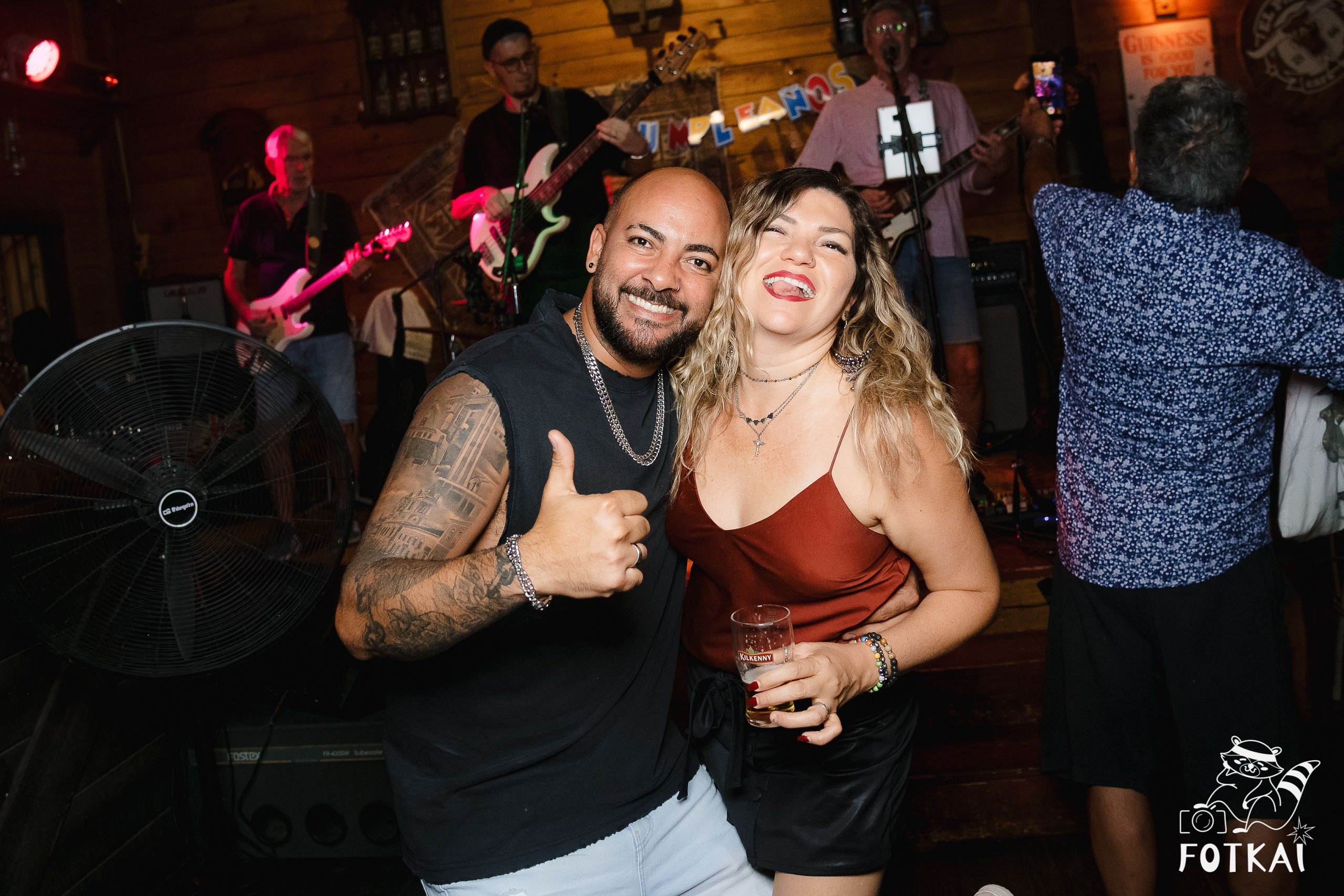 El Paso Rock Bar Torrevieja: Reportaje fotográfico 29.08.25 | FOTKAI