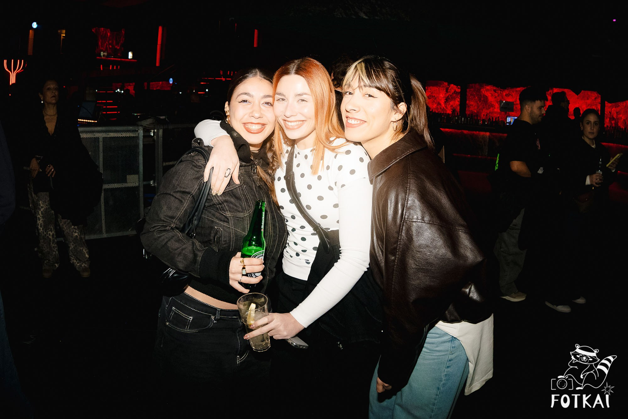 Barry B en Alicante 13 de febrero 2026: concierto épico de pop alternativo y energía en vivo | FOTKAI