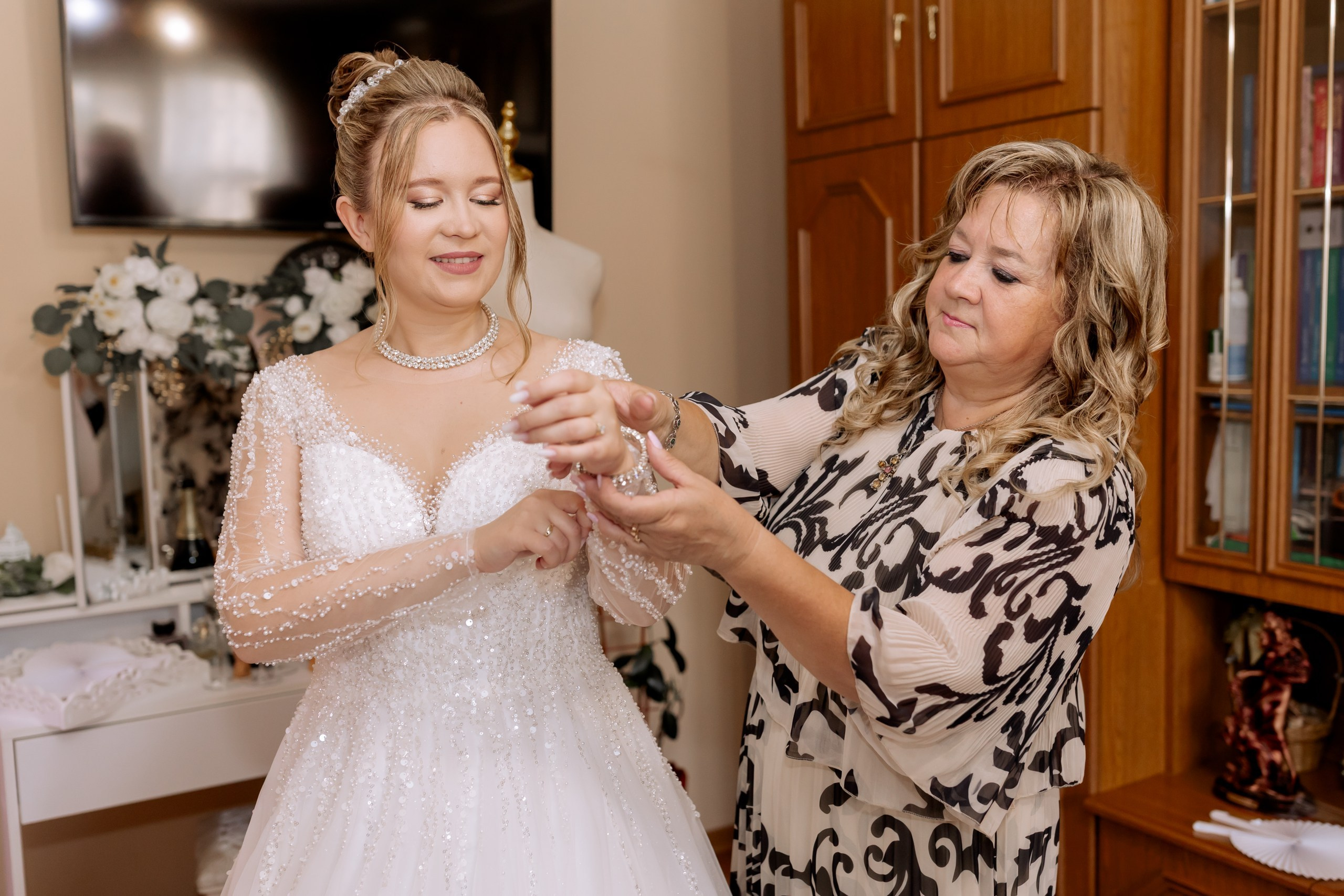 * fotograf stare civilă Siret* fotograf Bucovina* fotograf nuntă Suceava* fotograf Iași Botoșani* stare civilă tradițională* ie românească nuntă* AlinoFotoStudio* fotograf Andrei și Andreea- Alin Chirilă fotograf – stare civilă Siret, Suceava, Andrei și Andreea în ie tradițională, poveste spusă prin fotografiefotograf stare civilă Siret Suceava Alin Chirilă – miri îmbrăcați în costum tradițional bucovineanAlin Chirilă fotograf nuntă Siret Suceava – stare civilă autentică în Bucovina, emoții realefotograf Siret Suceava Alin Chirilă – Andrei și Andreea la starea civilă în ie tradiționalăstare civilă Siret fotograf Alin Chirilă – cadre naturale cu miri în costum popular din Bucovinafotograf nuntă Siret Suceava Alin Chirilă – povestitor prin fotografie, moment emoționant la starea civilăAlin Chirilă fotograf stare civilă Siret – iubire autentică surprinsă în stil documentarfotograf Bucovina Siret Alin Chirilă – stare civilă în ie tradițională, cadre pline de emoțieAlin Chirilă fotograf Suceava – Andrei și Andreea spun DA la starea civilă în Siretfotograf stare civilă Suceava Siret Alin Chirilă – poveste de iubire în stil tradițional românesc - Alin Chirilă fotograf profesionist, AlinoFotoStudio, fotograf evenimente Siret, Suceava County, Iași, Bacău County, Botoșani, Neamț County, fotograf nunți, botezuri, cununii civile, portrete și momente autentice surprinse elegant.- Alin Chirilă surprinde momente elegante de nuntă și evenimente speciale prin AlinoFotoStudio, fotograf disponibil în Siret, Suceava County, Iași, Bacău County, Botoșani și Neamț County, specializat în nunți, botezuri și cununii civile. - Alin Chirilă fotograf profesionist, AlinoFotoStudio, fotograf nuntă și evenimente în Siret, Suceava, Iași, Bacău, Botoșani și Piatra Neamț, fotograf nunți, botezuri, cununie civilă, ședințe foto, trash the dress, logodnă, familie, portrete și fotografii autentice. - AlinoFotoStudio by Alin Chirilă, fotograf evenimente premium în Suceava County, Iași County, Bacău County, Botoșani County și Neamț County, fotograf de familie, fotograf ceremonii religioase, petreceri și momente emoționante. - Alin Chirilă fotograf, povestitor prin fotografie, servicii foto profesionale pentru mireasă, mire, pregătiri nuntă, biserică, restaurant, valsul mirilor, tradiții românești și amintiri de neuitat în Moldova.