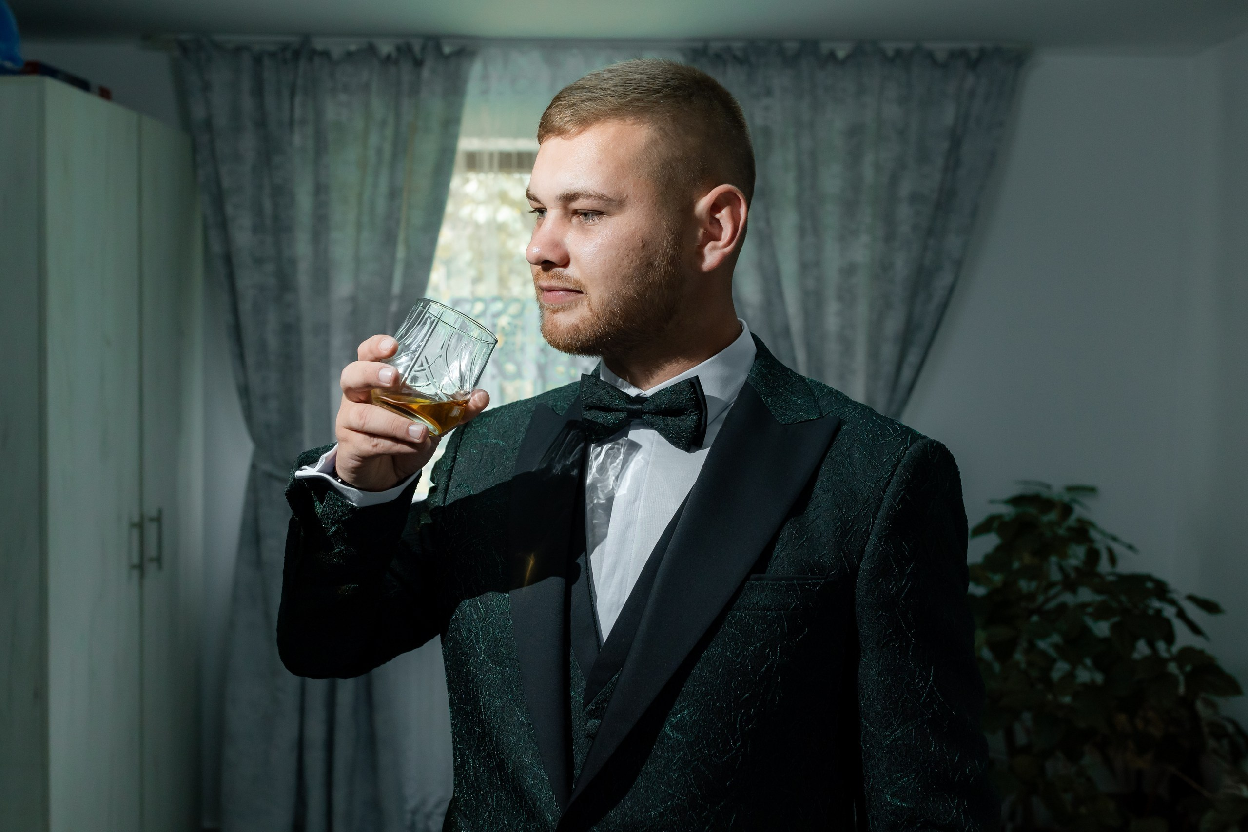 * fotograf stare civilă Siret* fotograf Bucovina* fotograf nuntă Suceava* fotograf Iași Botoșani* stare civilă tradițională* ie românească nuntă* AlinoFotoStudio* fotograf Andrei și Andreea- Alin Chirilă fotograf – stare civilă Siret, Suceava, Andrei și Andreea în ie tradițională, poveste spusă prin fotografiefotograf stare civilă Siret Suceava Alin Chirilă – miri îmbrăcați în costum tradițional bucovineanAlin Chirilă fotograf nuntă Siret Suceava – stare civilă autentică în Bucovina, emoții realefotograf Siret Suceava Alin Chirilă – Andrei și Andreea la starea civilă în ie tradiționalăstare civilă Siret fotograf Alin Chirilă – cadre naturale cu miri în costum popular din Bucovinafotograf nuntă Siret Suceava Alin Chirilă – povestitor prin fotografie, moment emoționant la starea civilăAlin Chirilă fotograf stare civilă Siret – iubire autentică surprinsă în stil documentarfotograf Bucovina Siret Alin Chirilă – stare civilă în ie tradițională, cadre pline de emoțieAlin Chirilă fotograf Suceava – Andrei și Andreea spun DA la starea civilă în Siretfotograf stare civilă Suceava Siret Alin Chirilă – poveste de iubire în stil tradițional românesc - Alin Chirilă fotograf profesionist, AlinoFotoStudio, fotograf evenimente Siret, Suceava County, Iași, Bacău County, Botoșani, Neamț County, fotograf nunți, botezuri, cununii civile, portrete și momente autentice surprinse elegant.- Alin Chirilă surprinde momente elegante de nuntă și evenimente speciale prin AlinoFotoStudio, fotograf disponibil în Siret, Suceava County, Iași, Bacău County, Botoșani și Neamț County, specializat în nunți, botezuri și cununii civile. - Alin Chirilă fotograf profesionist, AlinoFotoStudio, fotograf nuntă și evenimente în Siret, Suceava, Iași, Bacău, Botoșani și Piatra Neamț, fotograf nunți, botezuri, cununie civilă, ședințe foto, trash the dress, logodnă, familie, portrete și fotografii autentice. - AlinoFotoStudio by Alin Chirilă, fotograf evenimente premium în Suceava County, Iași County, Bacău County, Botoșani County și Neamț County, fotograf de familie, fotograf ceremonii religioase, petreceri și momente emoționante. - Alin Chirilă fotograf, povestitor prin fotografie, servicii foto profesionale pentru mireasă, mire, pregătiri nuntă, biserică, restaurant, valsul mirilor, tradiții românești și amintiri de neuitat în Moldova.