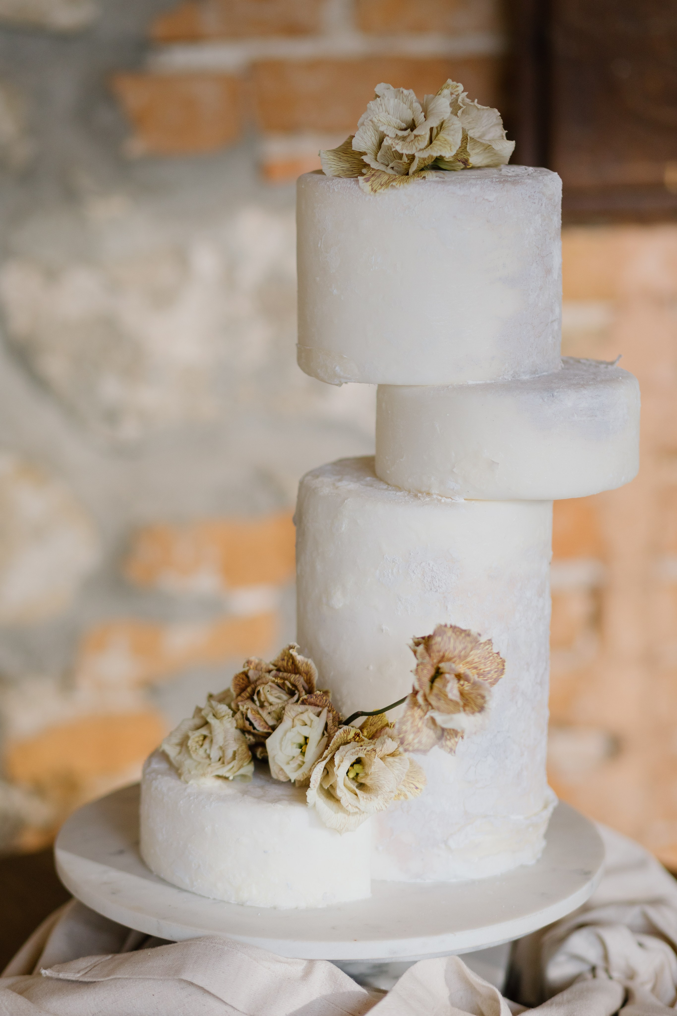 Styled Shoot Zabola Estate. Main