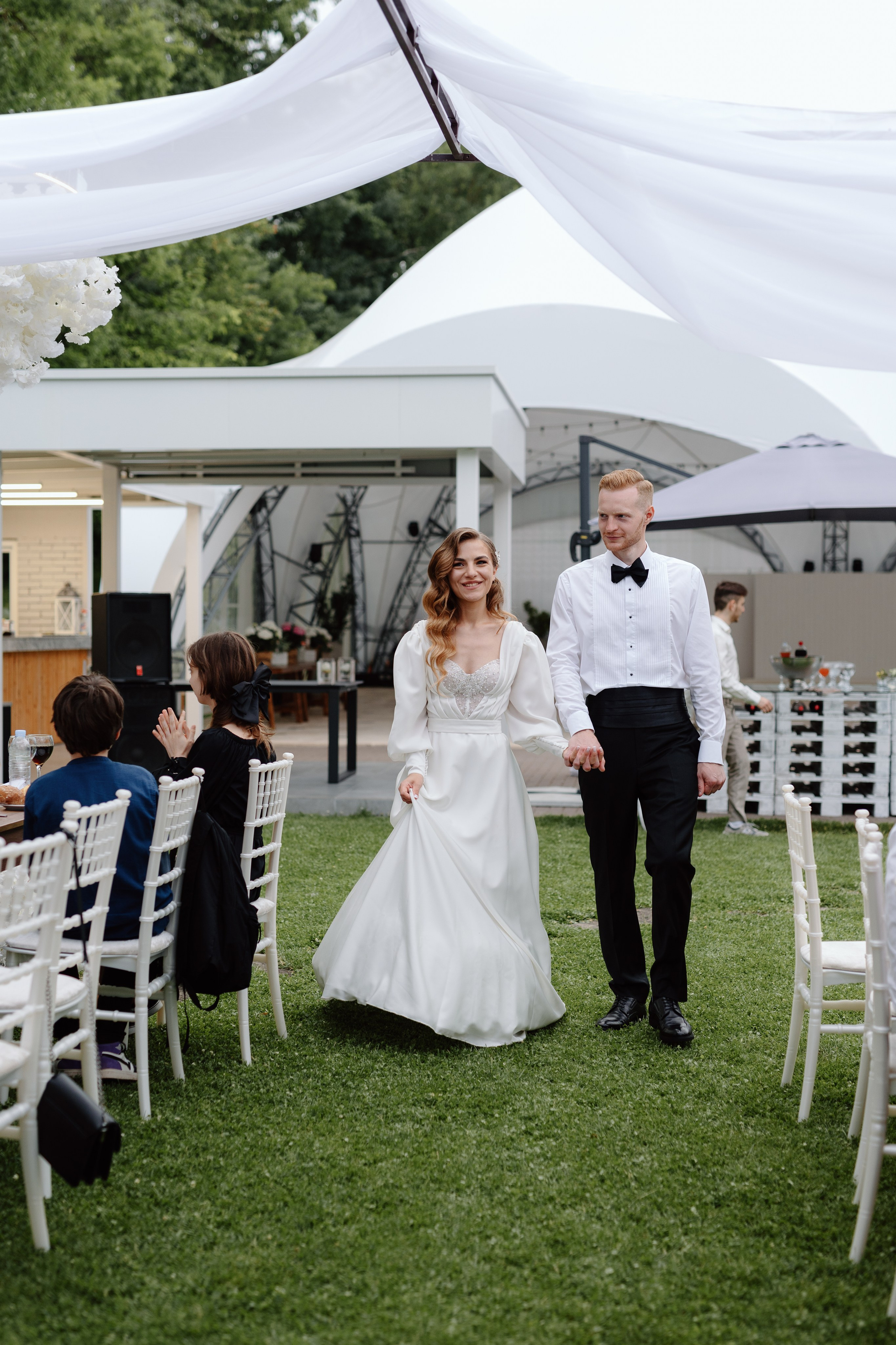 Corina & Dumitru. Main