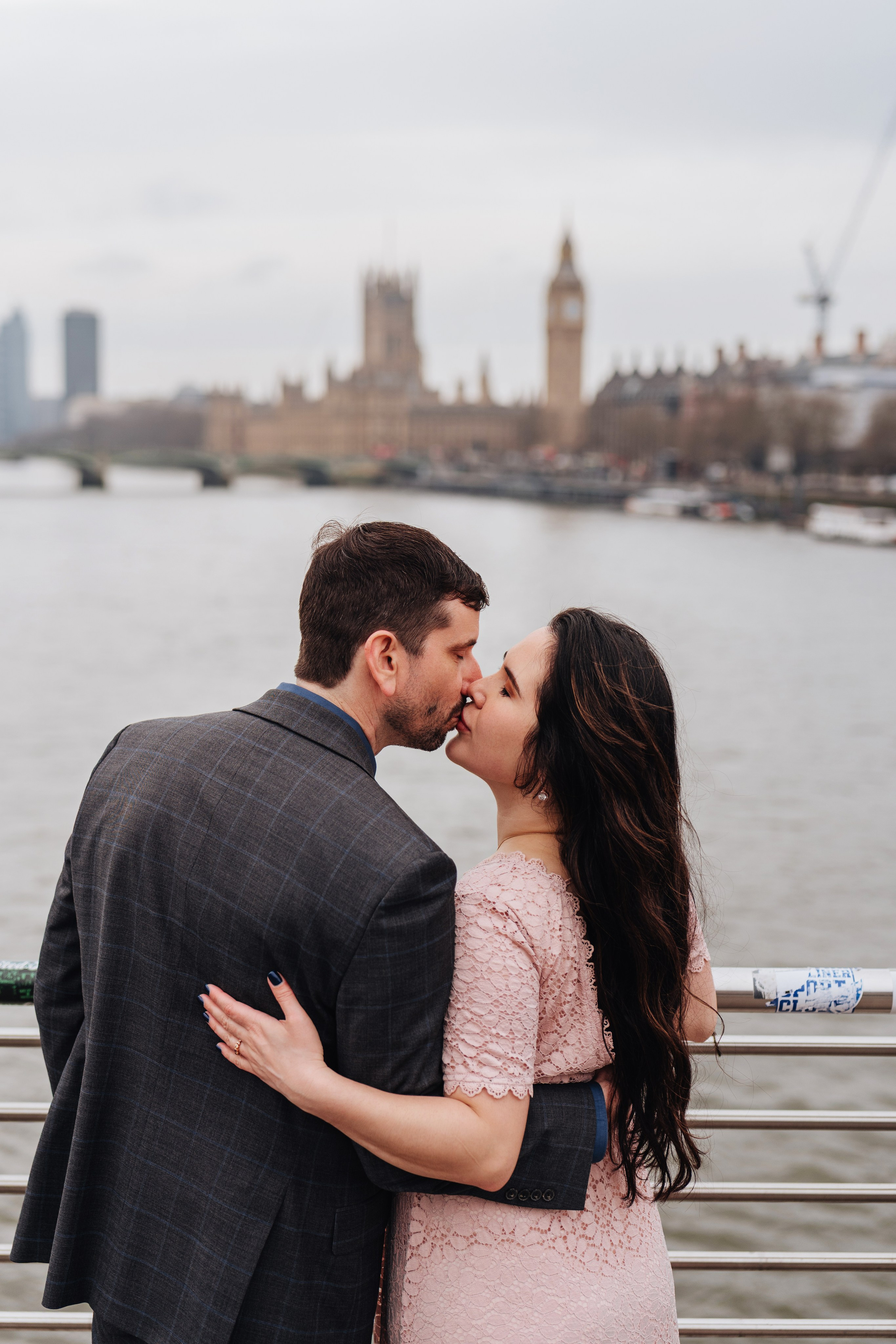 Love story near Big Ben, London. Wedding and family photographer in London