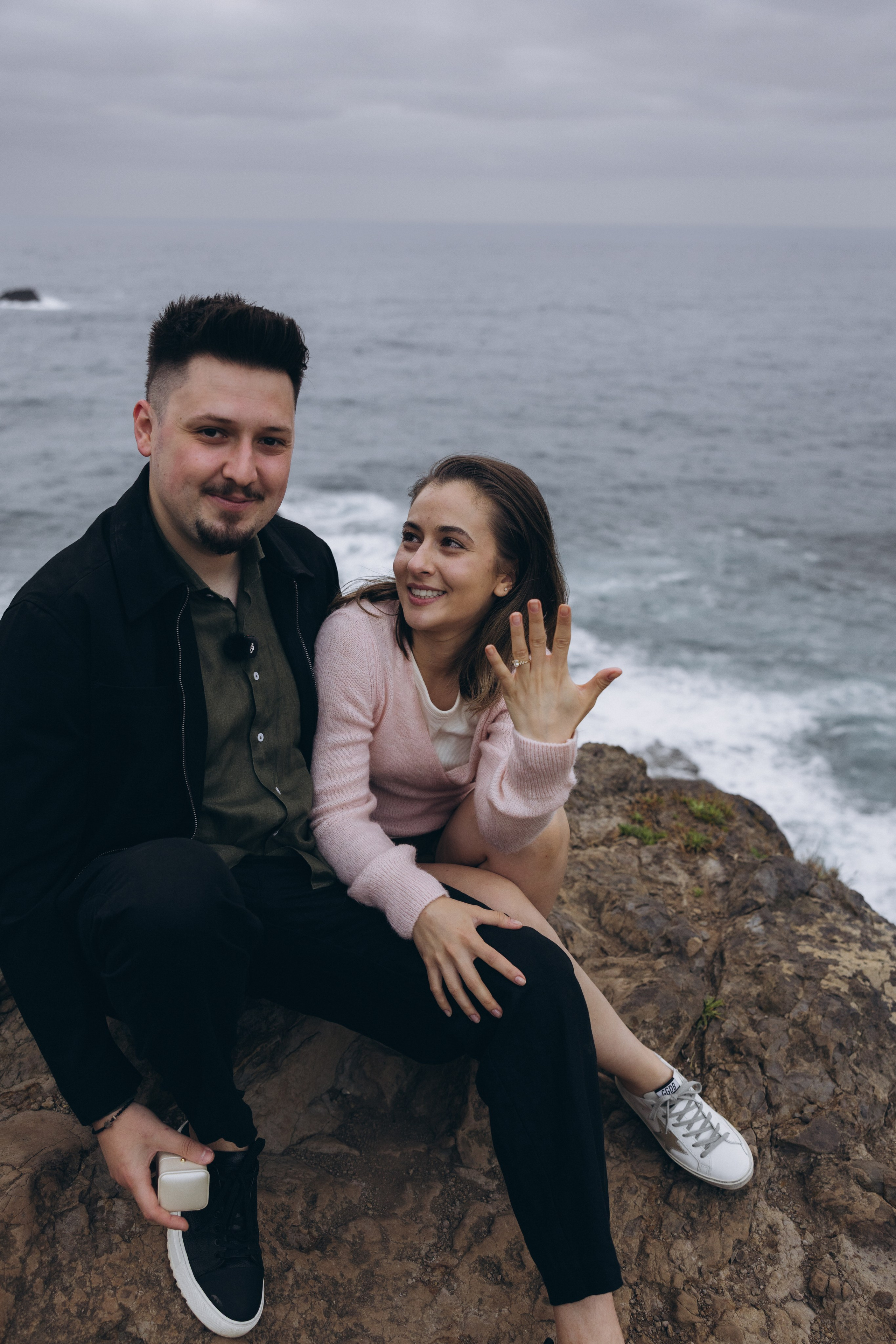 Secret Proposal at Miradouro do Guindaste, Madeira. Fotógrafa na Madeira para casais, pedidos de casamento, elopements e casamentos íntimos | Tatiana