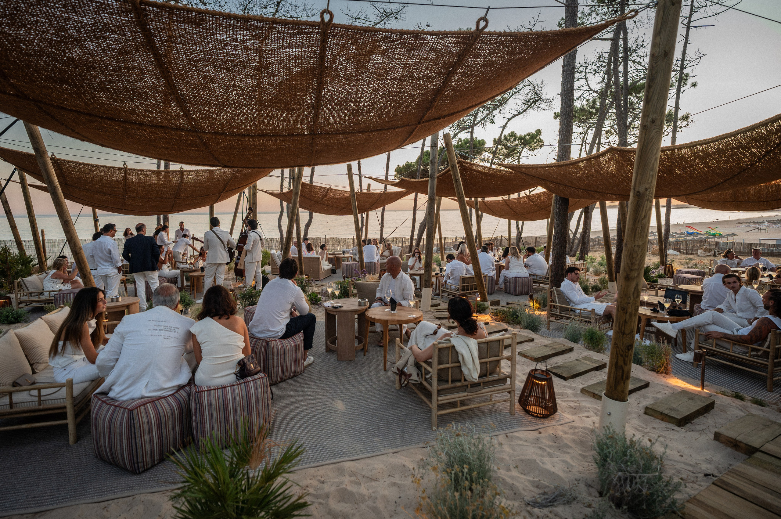 RESTAURANTES — CABANA SASS. Forma Studios