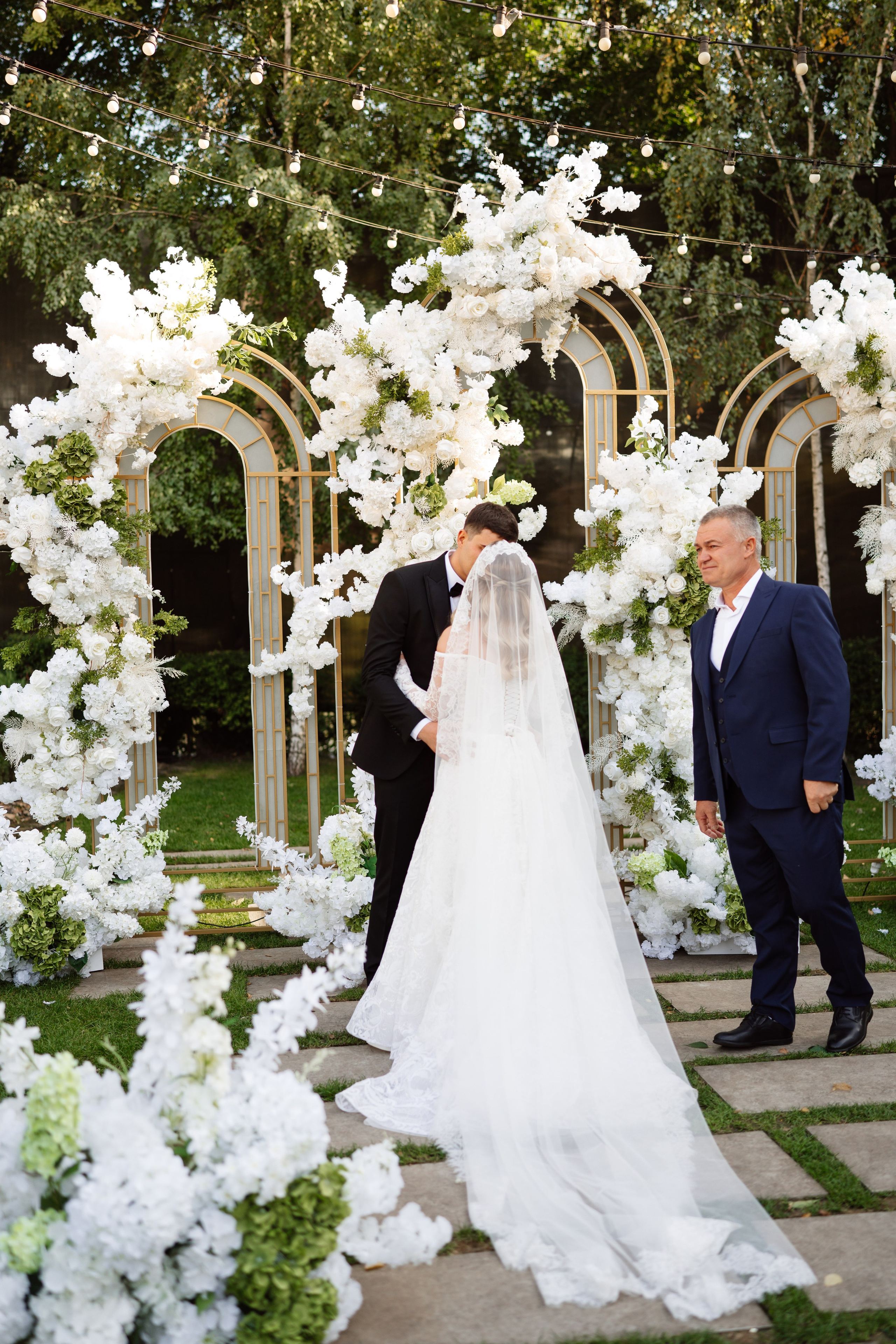 Vasile & Sanda. Home