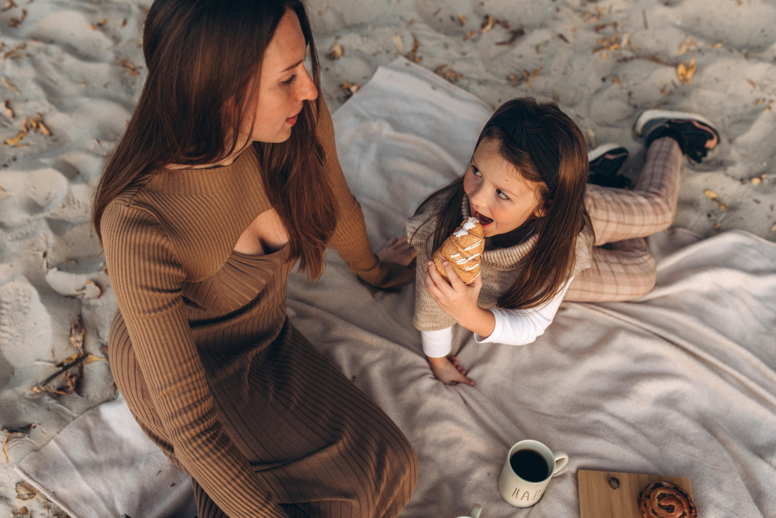 Tatjana & Mila. Familien- und Hochzeitsfotografin. Ich arbeite in Koblenz und Rheinlan