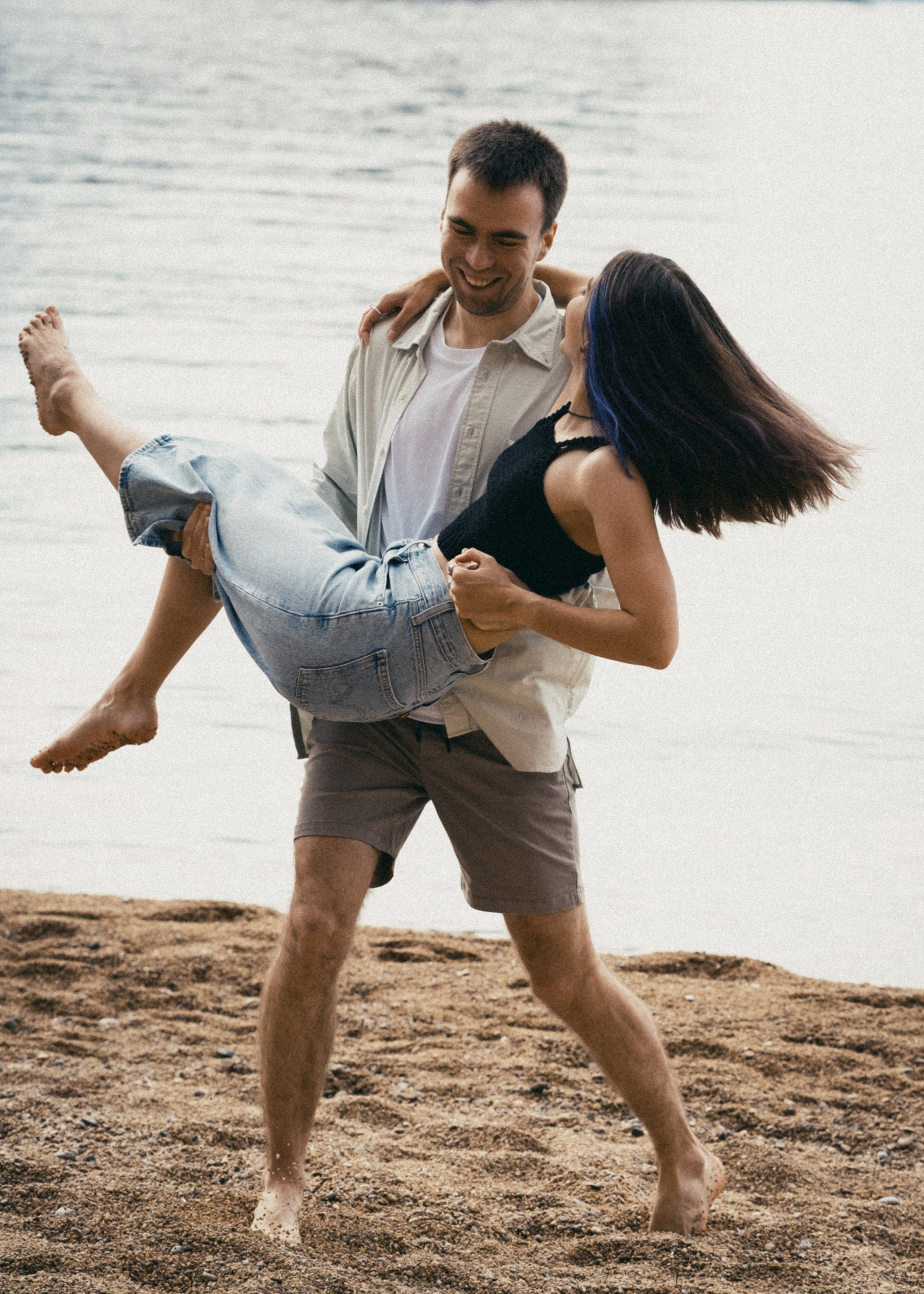 Let’s fall in love. Anastasiia Shibaeva | Photographer in Montenegro, Thailand & Worldwide