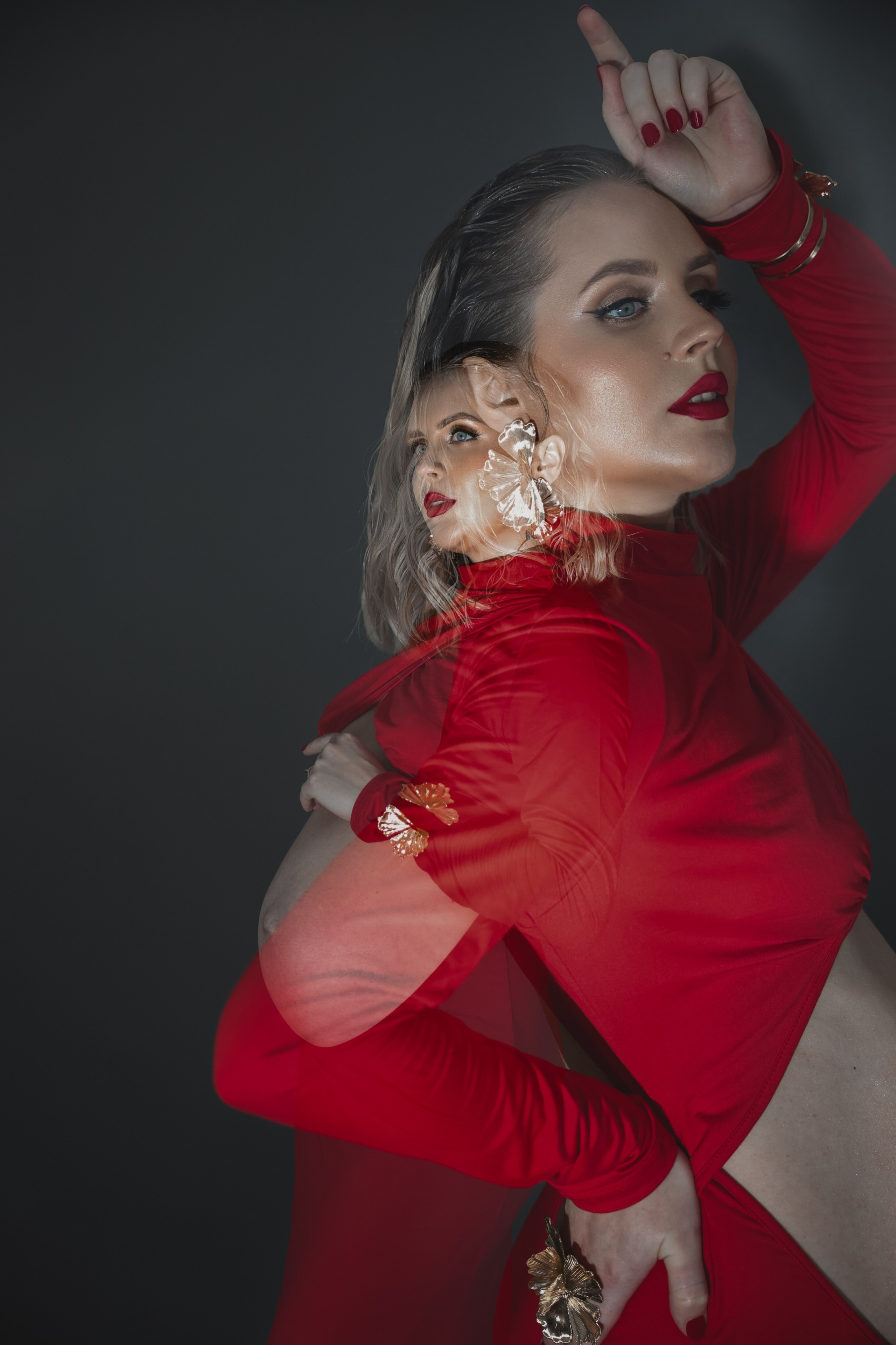 Babybauch Shooting im Fotostudio | Schwangerschaftsfotos in Bochum. Hochzeitsfotografin Bochum | Halyna Reiche Fotografie NRW