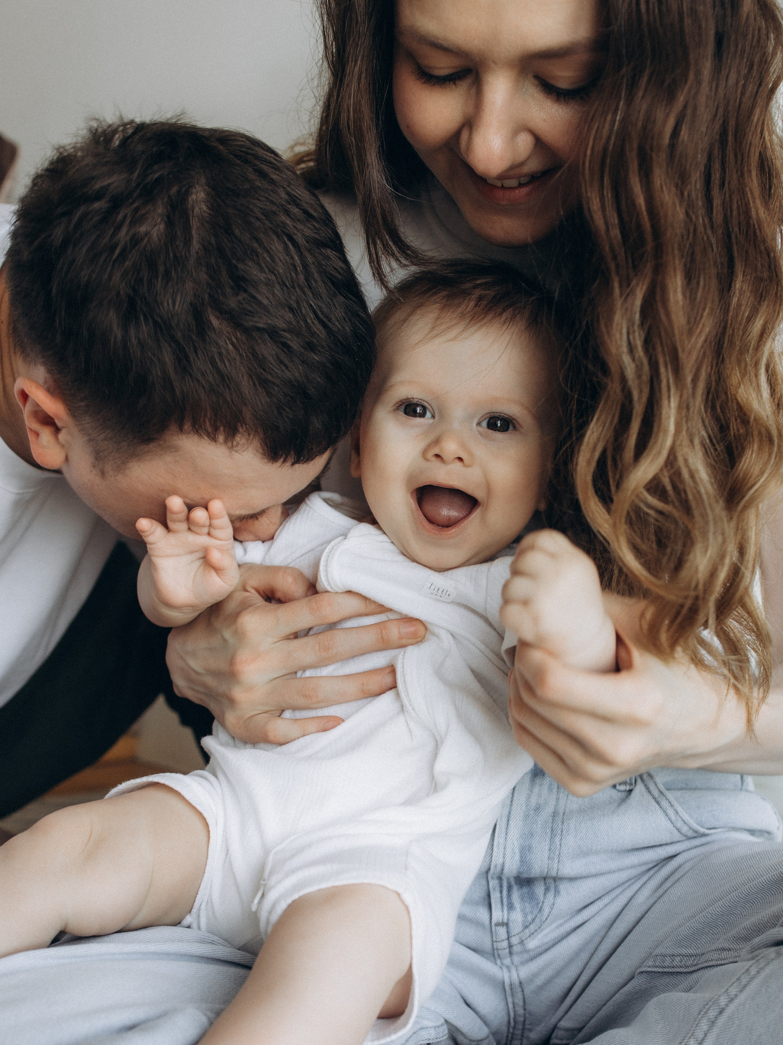 Oliver’s family. Kristina, portrait and family photographer in Helsinki