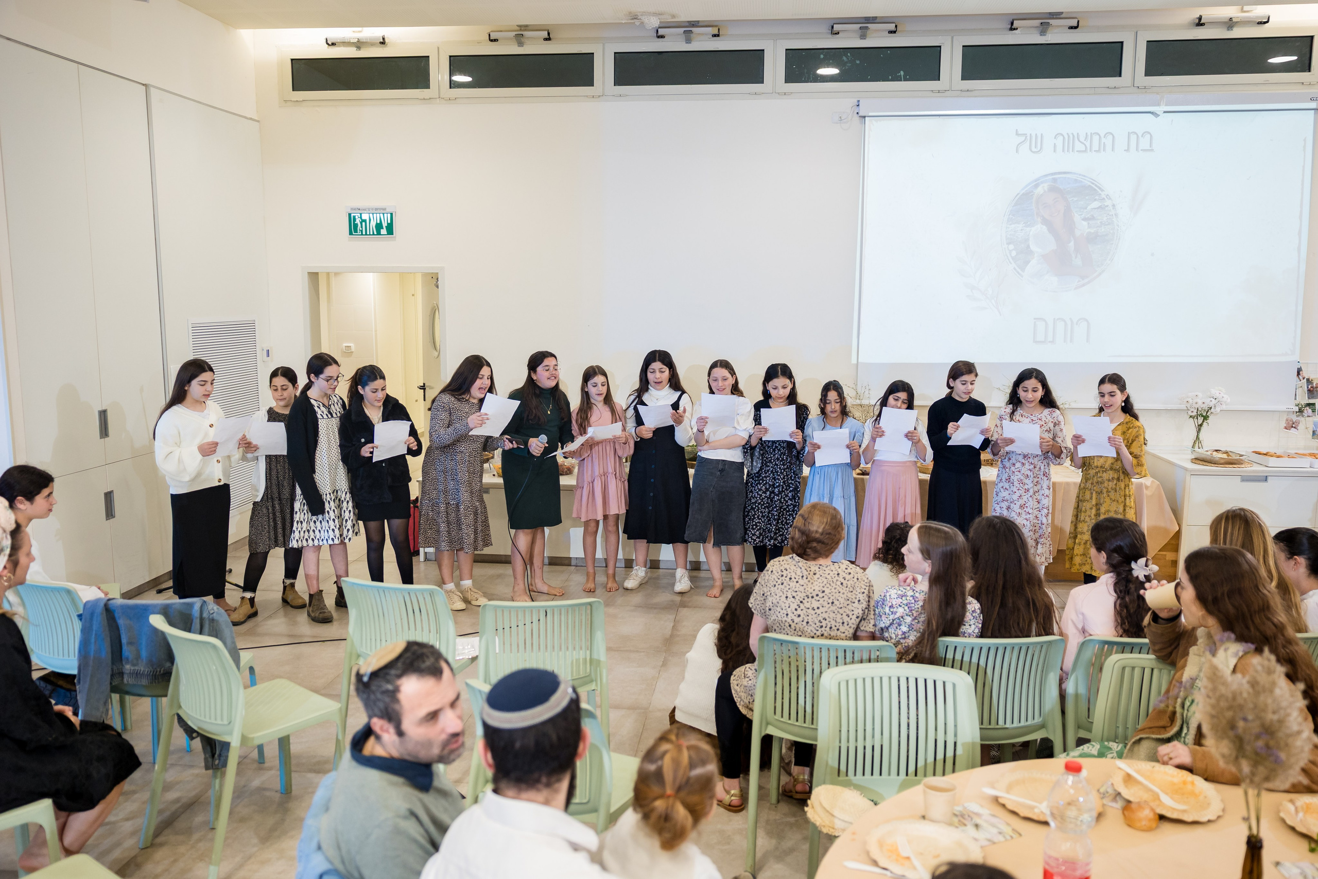 Rotem. AMIR BUCHNIK PHOTOGRAPHER