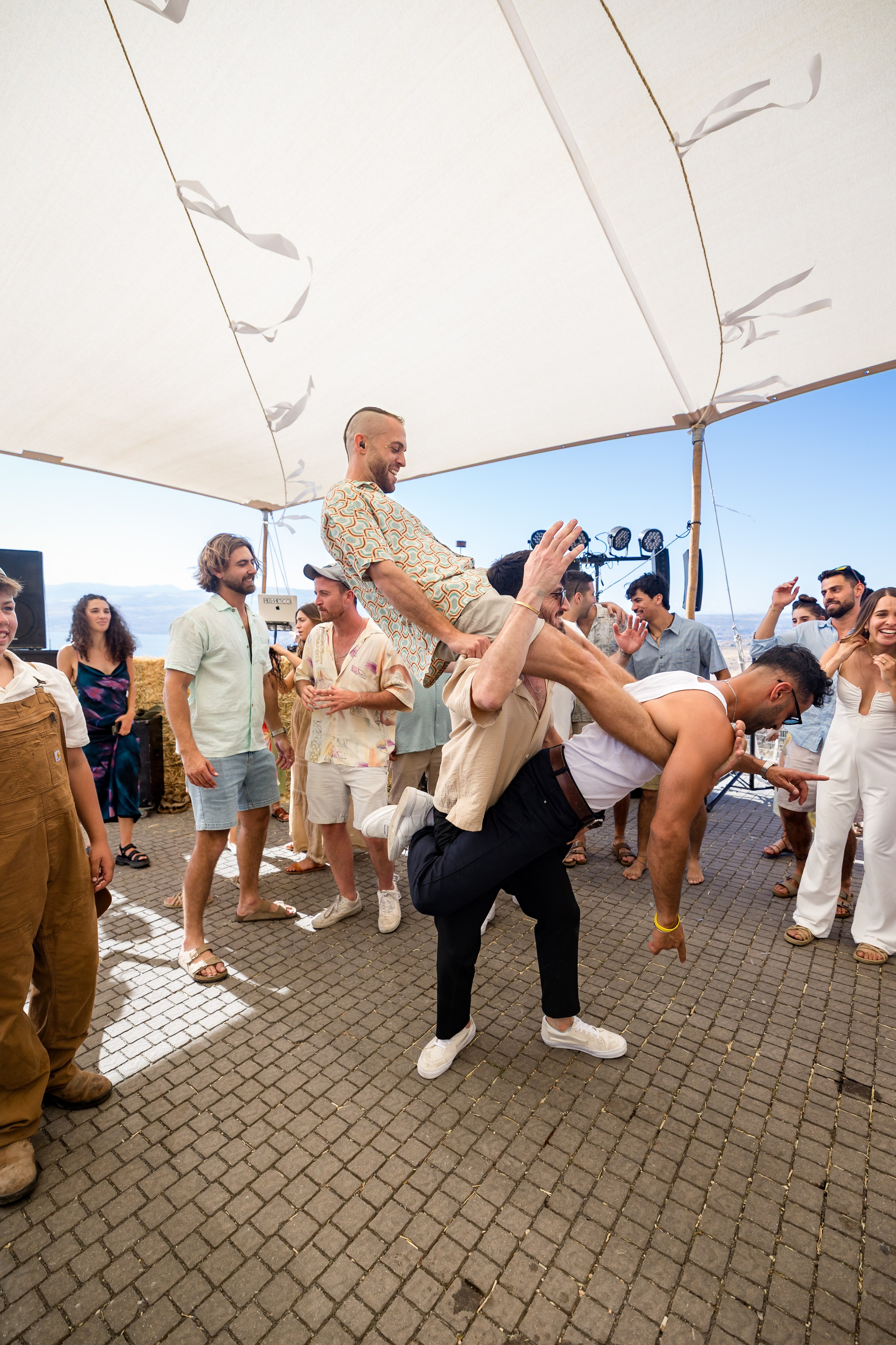 Omar & Nimrod. AMIR BUCHNIK PHOTOGRAPHER