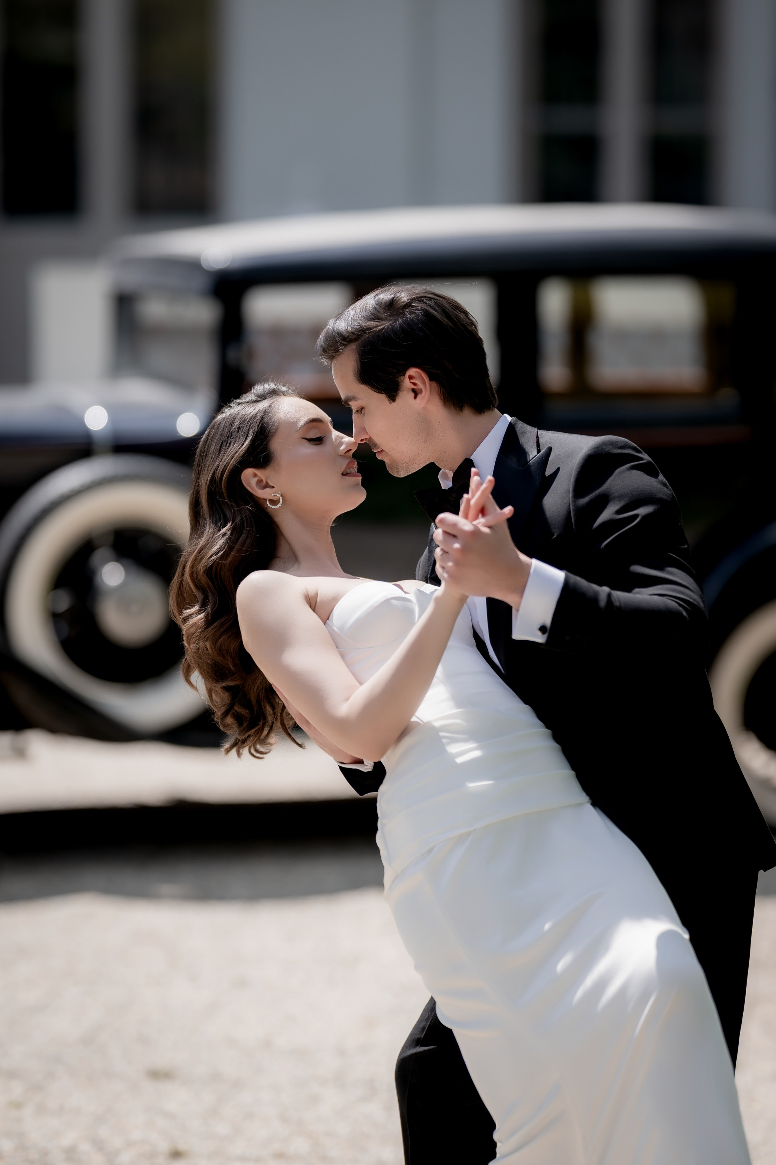Claudia & Mihai Wedding | Elegant Love Story